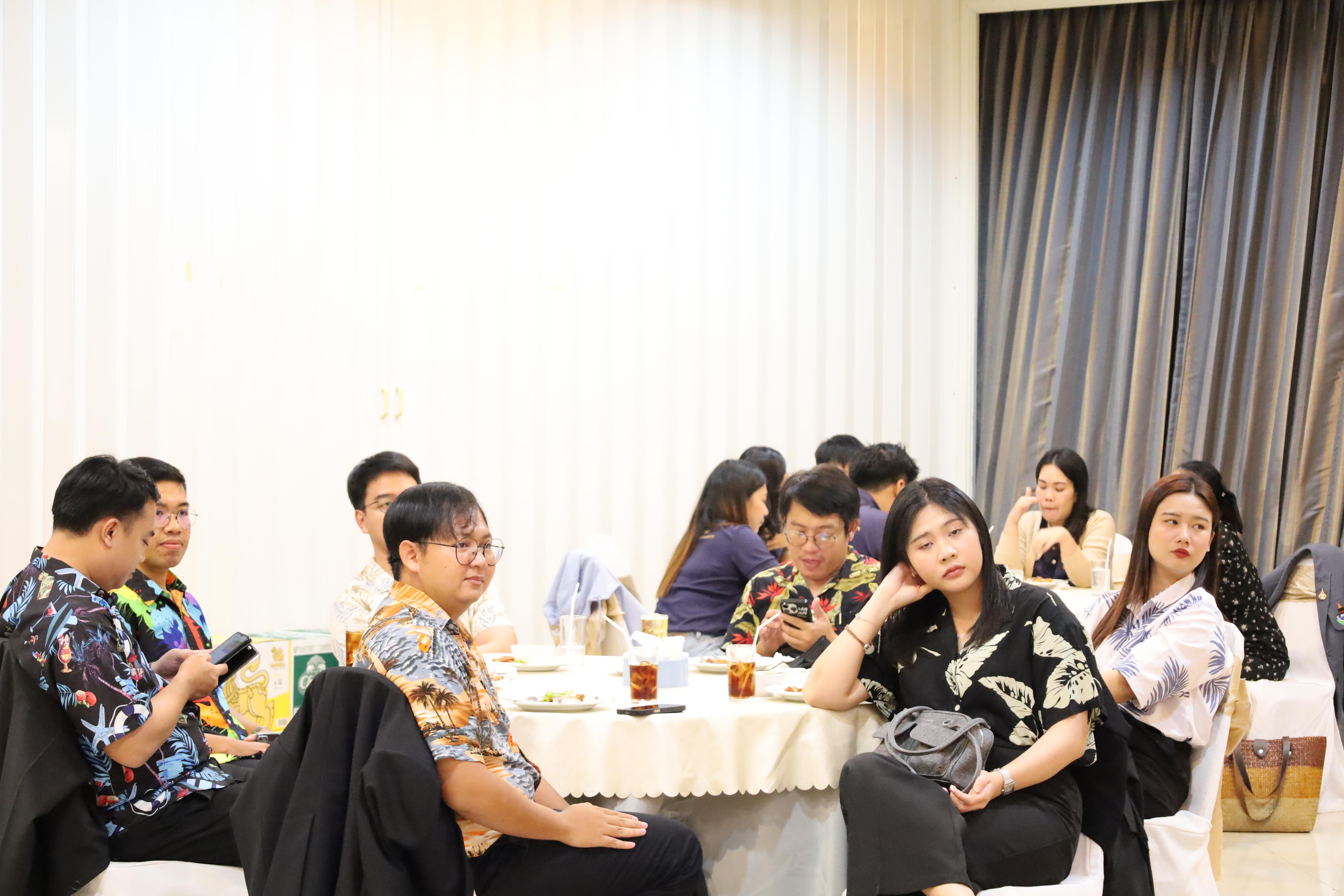 18. กิจกรรมไหว้ครู สู่ขวัญน้อง การบริหารการศึกษา ประจำปีการศึกษา 2568