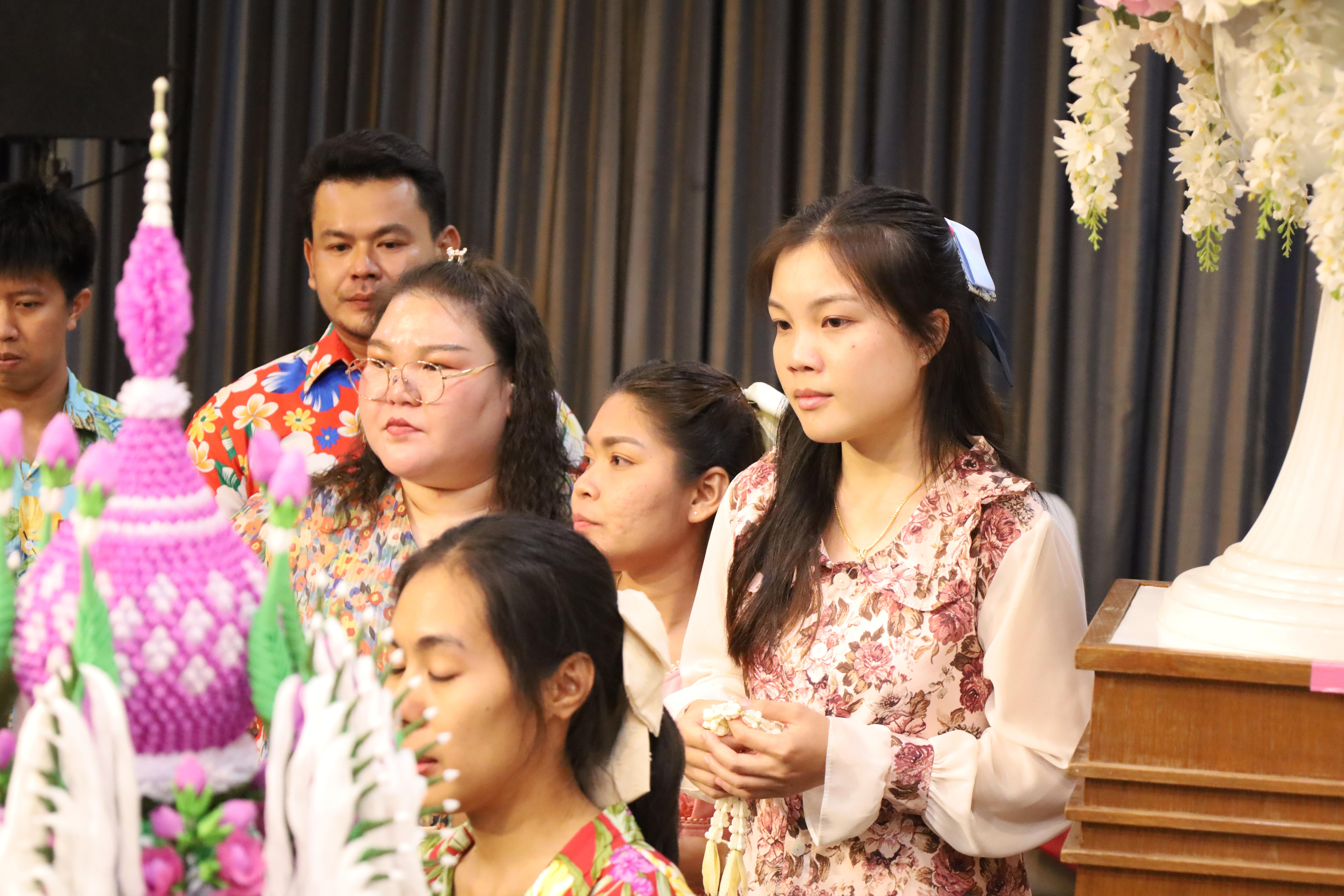 140. กิจกรรมไหว้ครู สู่ขวัญน้อง การบริหารการศึกษา ประจำปีการศึกษา 2568