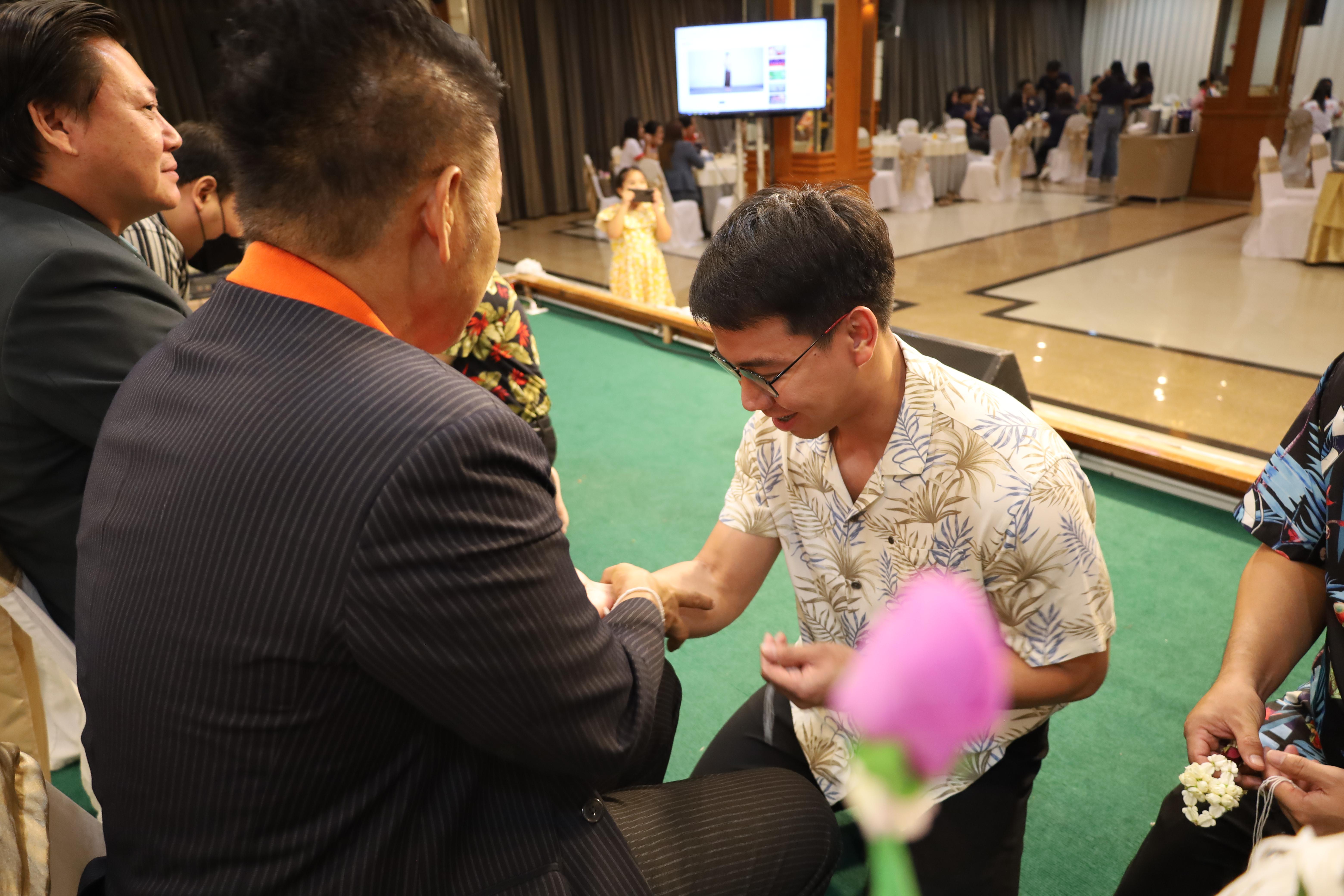 177. กิจกรรมไหว้ครู สู่ขวัญน้อง การบริหารการศึกษา ประจำปีการศึกษา 2568