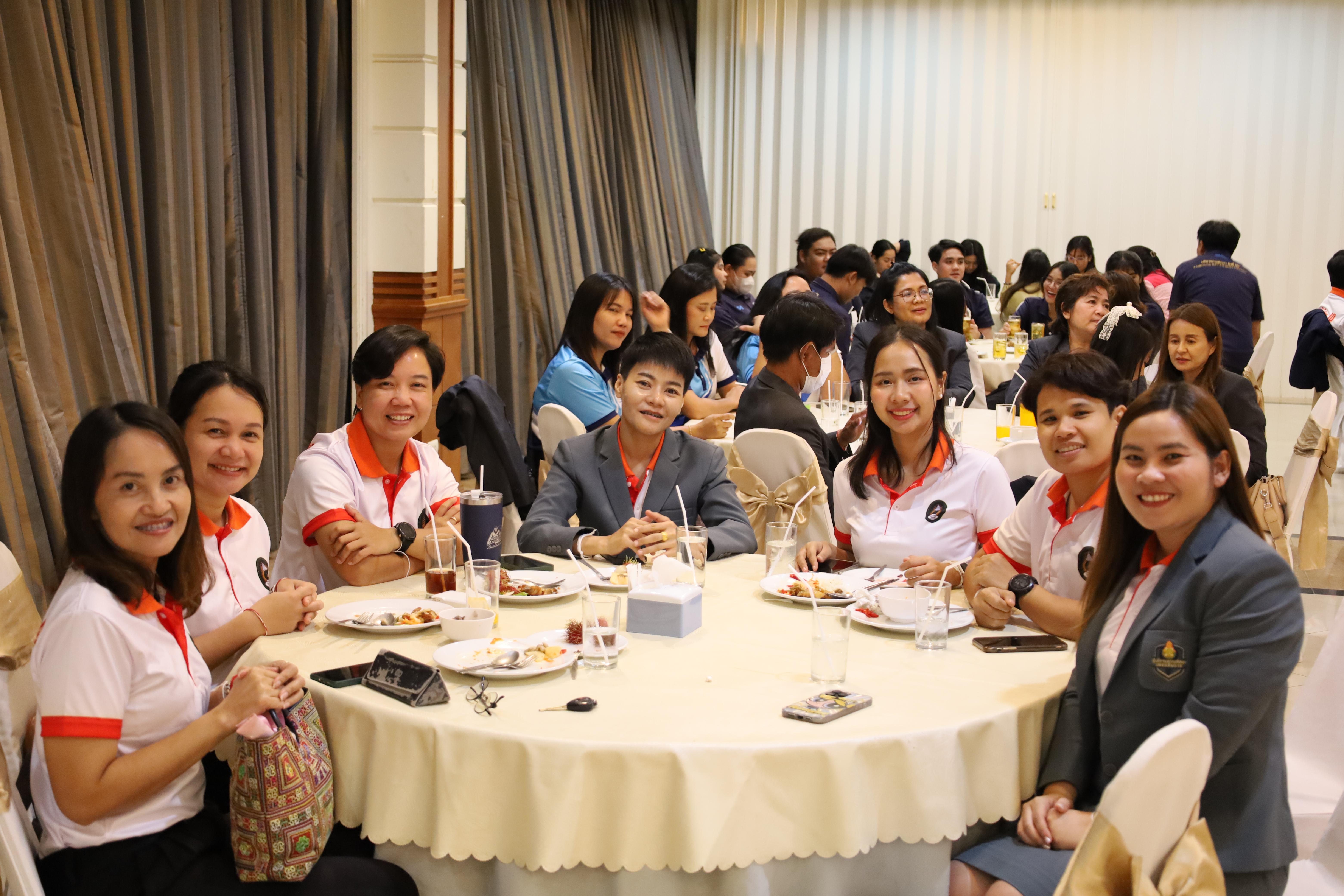 236. กิจกรรมไหว้ครู สู่ขวัญน้อง การบริหารการศึกษา ประจำปีการศึกษา 2568