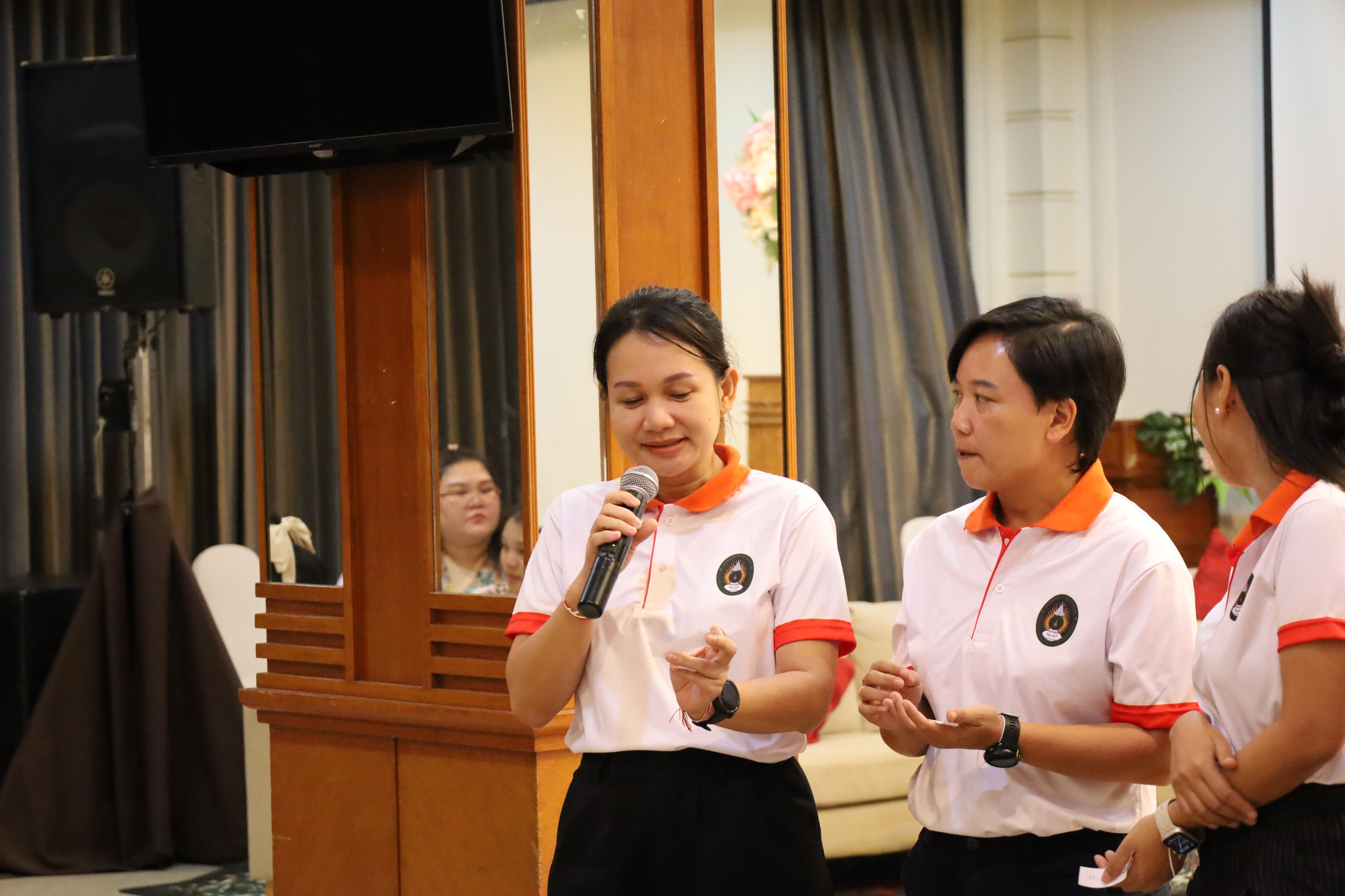 251. กิจกรรมไหว้ครู สู่ขวัญน้อง การบริหารการศึกษา ประจำปีการศึกษา 2568