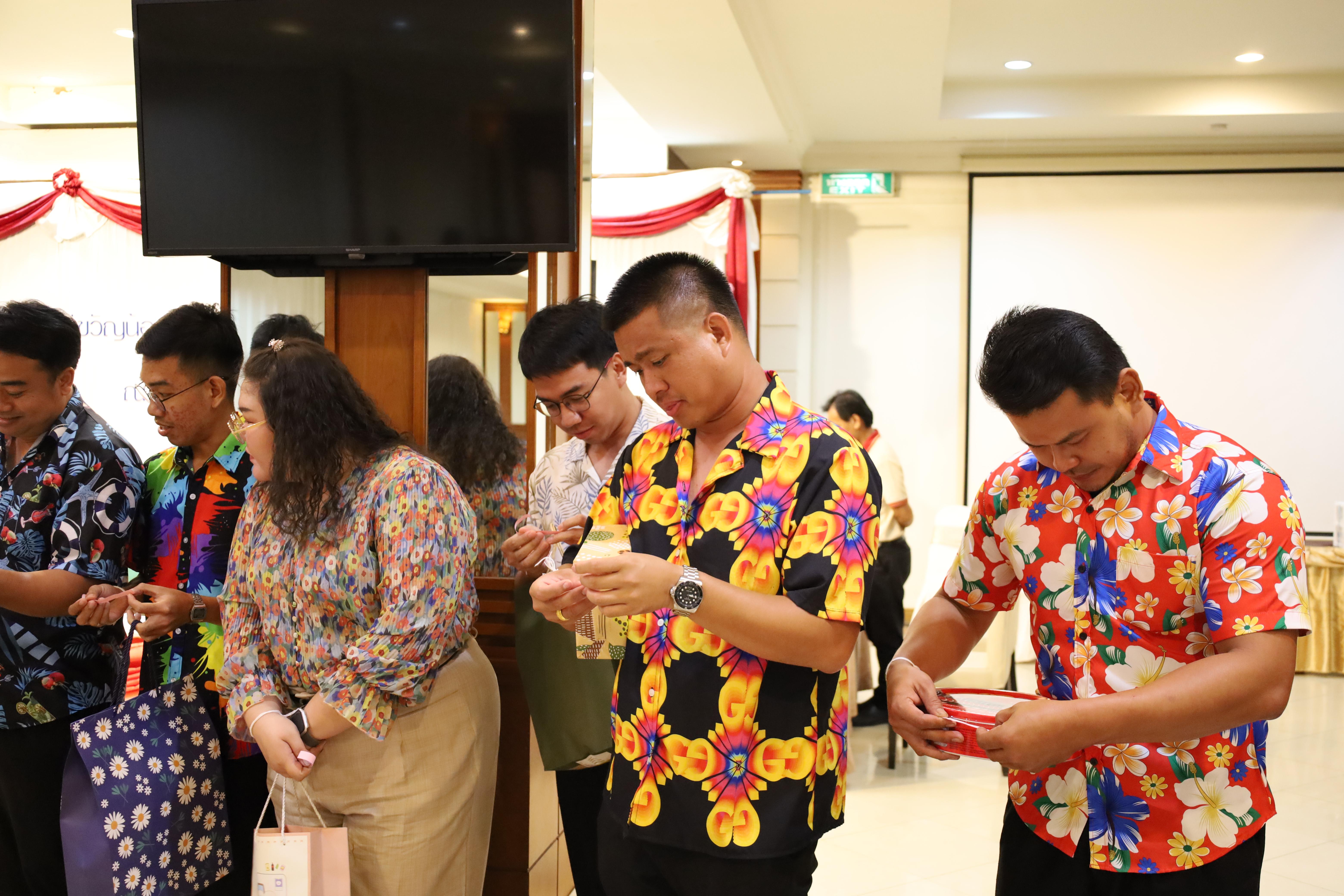 342. กิจกรรมไหว้ครู สู่ขวัญน้อง การบริหารการศึกษา ประจำปีการศึกษา 2568