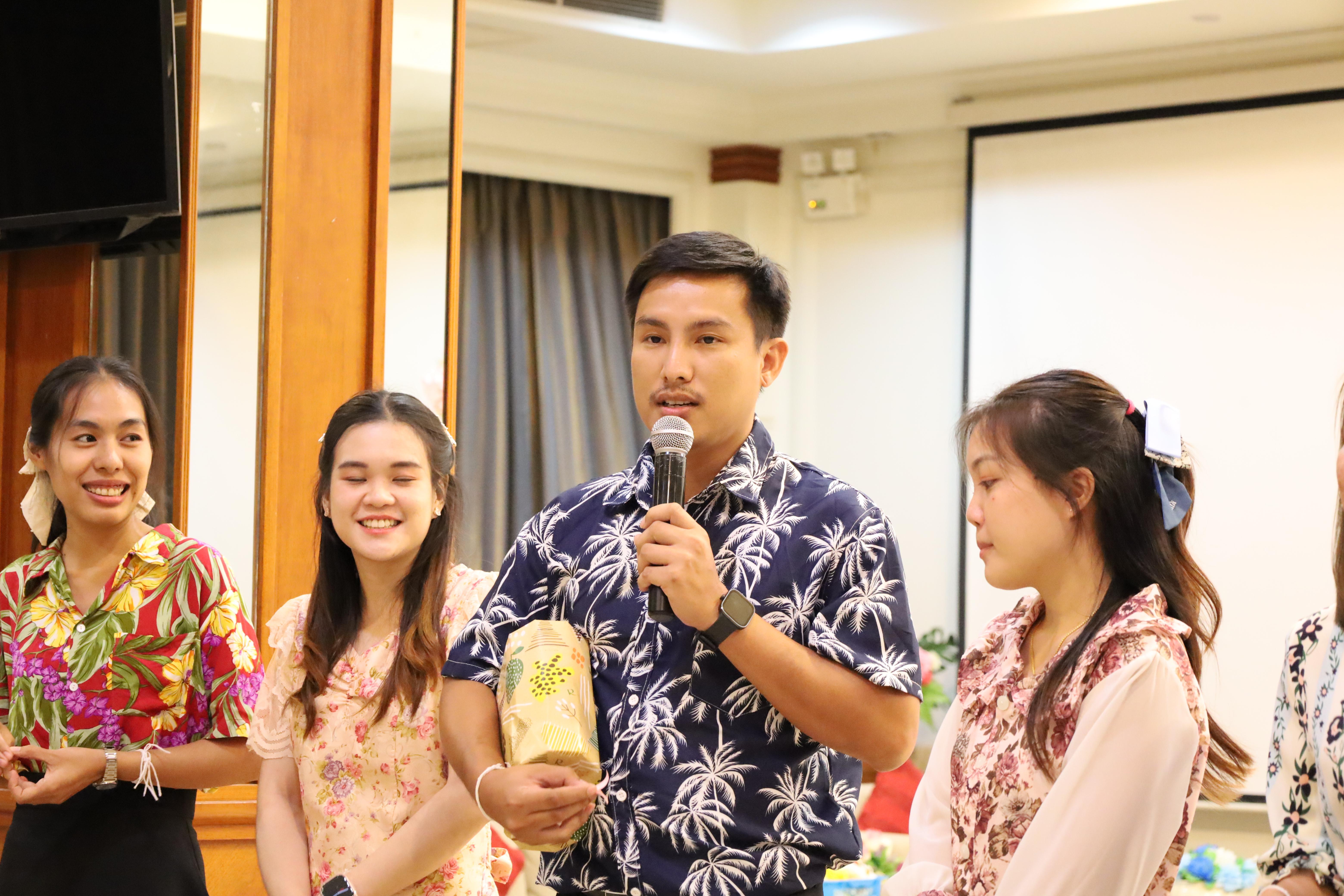 346. กิจกรรมไหว้ครู สู่ขวัญน้อง การบริหารการศึกษา ประจำปีการศึกษา 2568