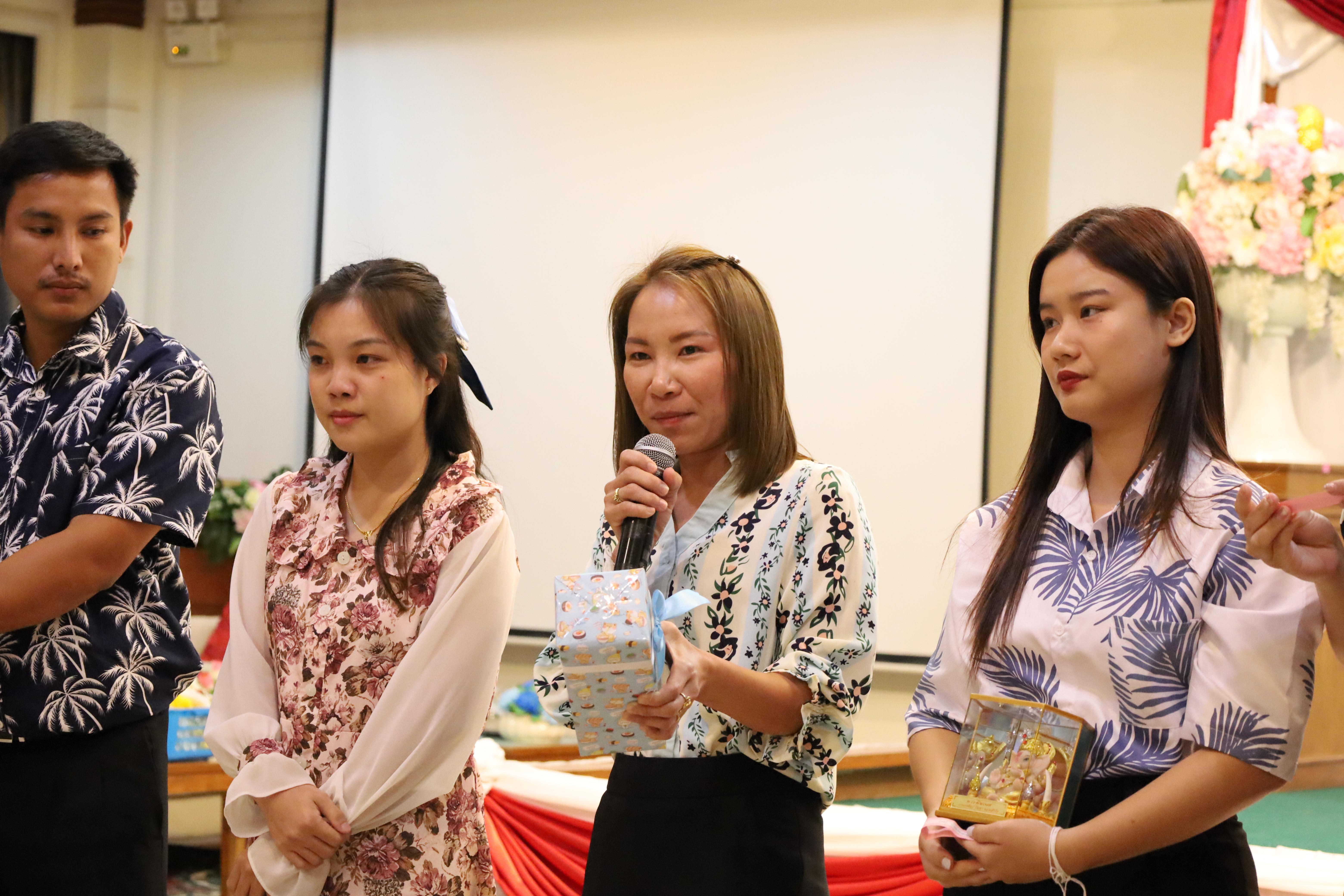 348. กิจกรรมไหว้ครู สู่ขวัญน้อง การบริหารการศึกษา ประจำปีการศึกษา 2568