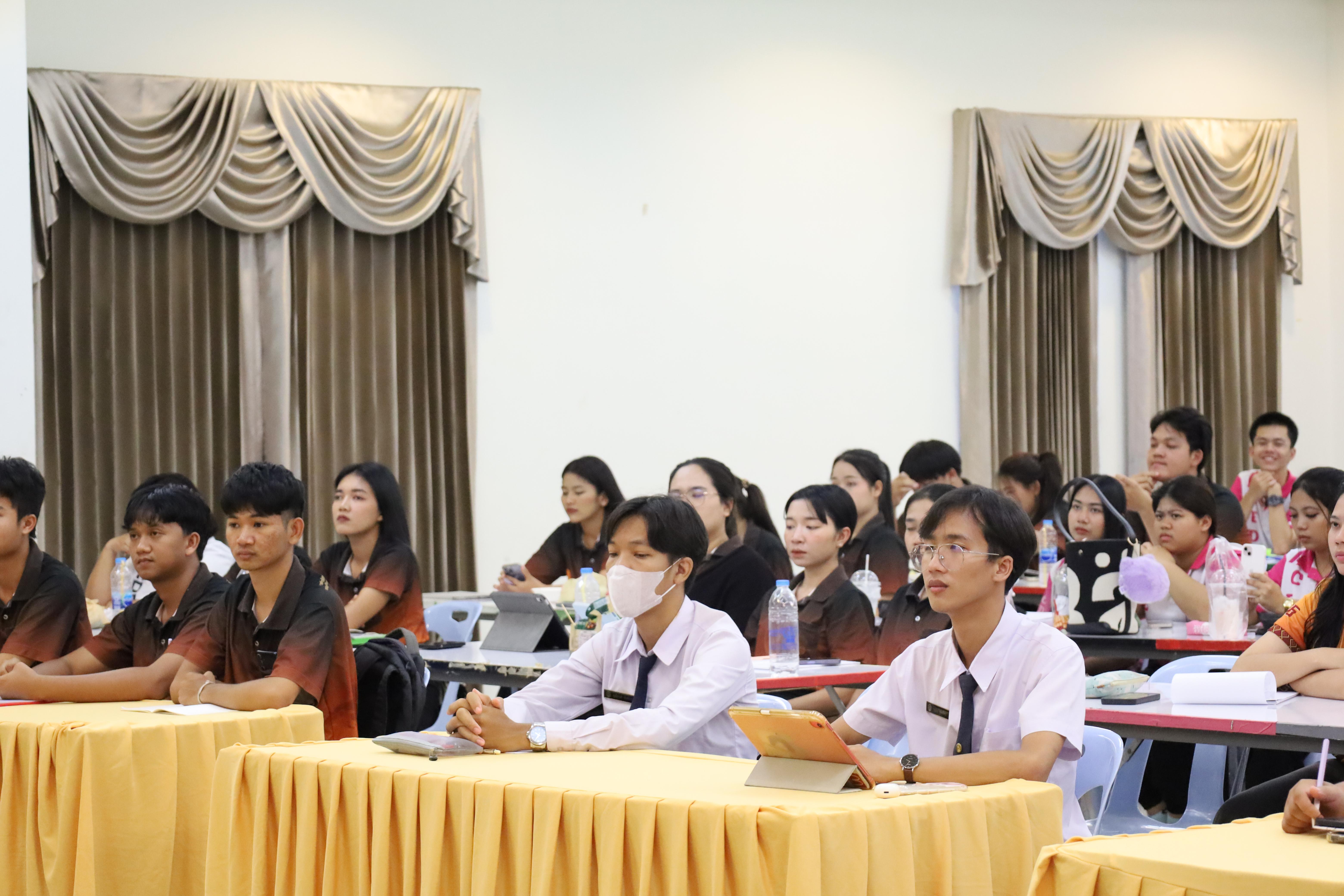 17. กิจกรรมเตรียมความพร้อมก่อนสอบใบประกอบวิชาชีพครู