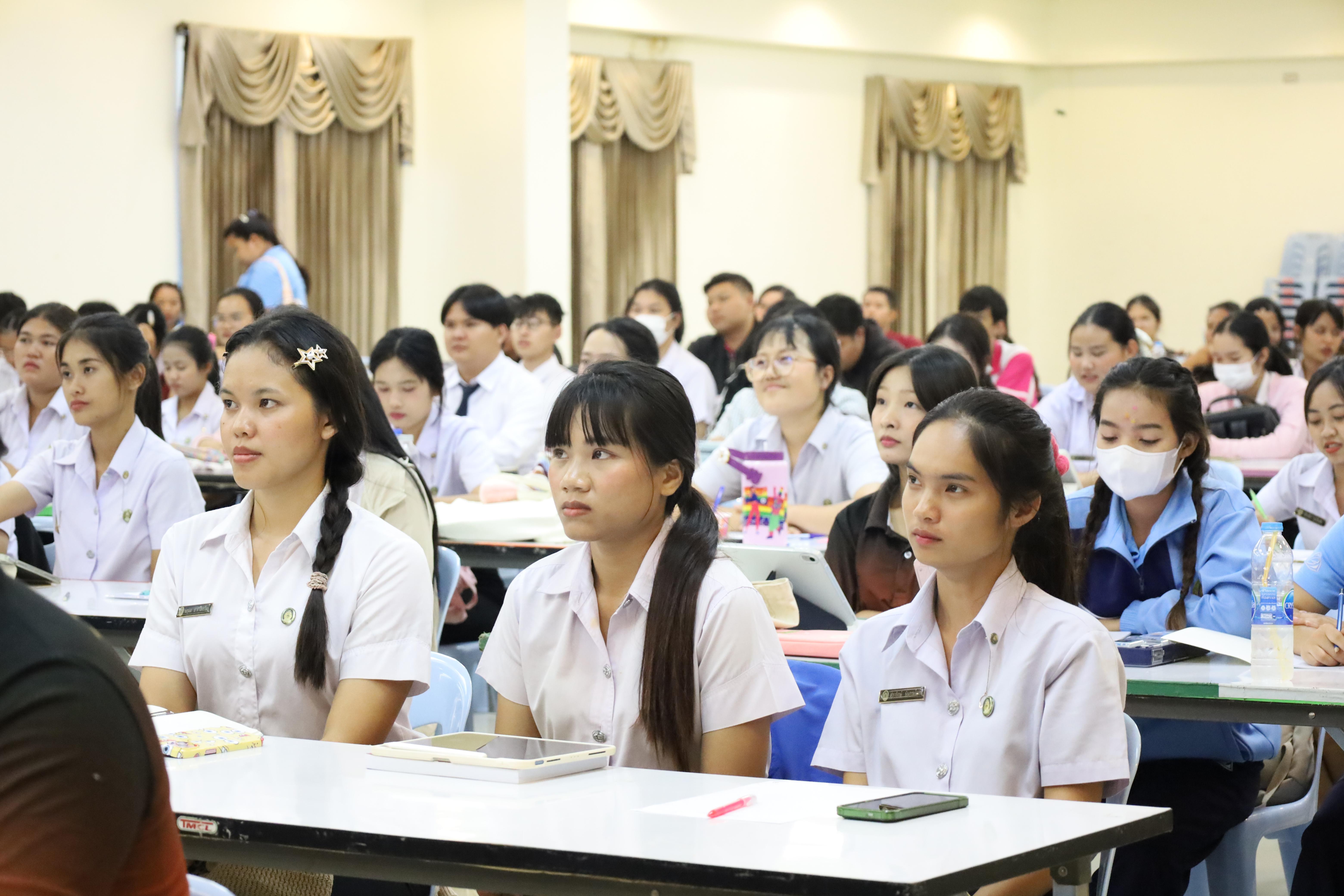 27. กิจกรรมเตรียมความพร้อมก่อนสอบใบประกอบวิชาชีพครู