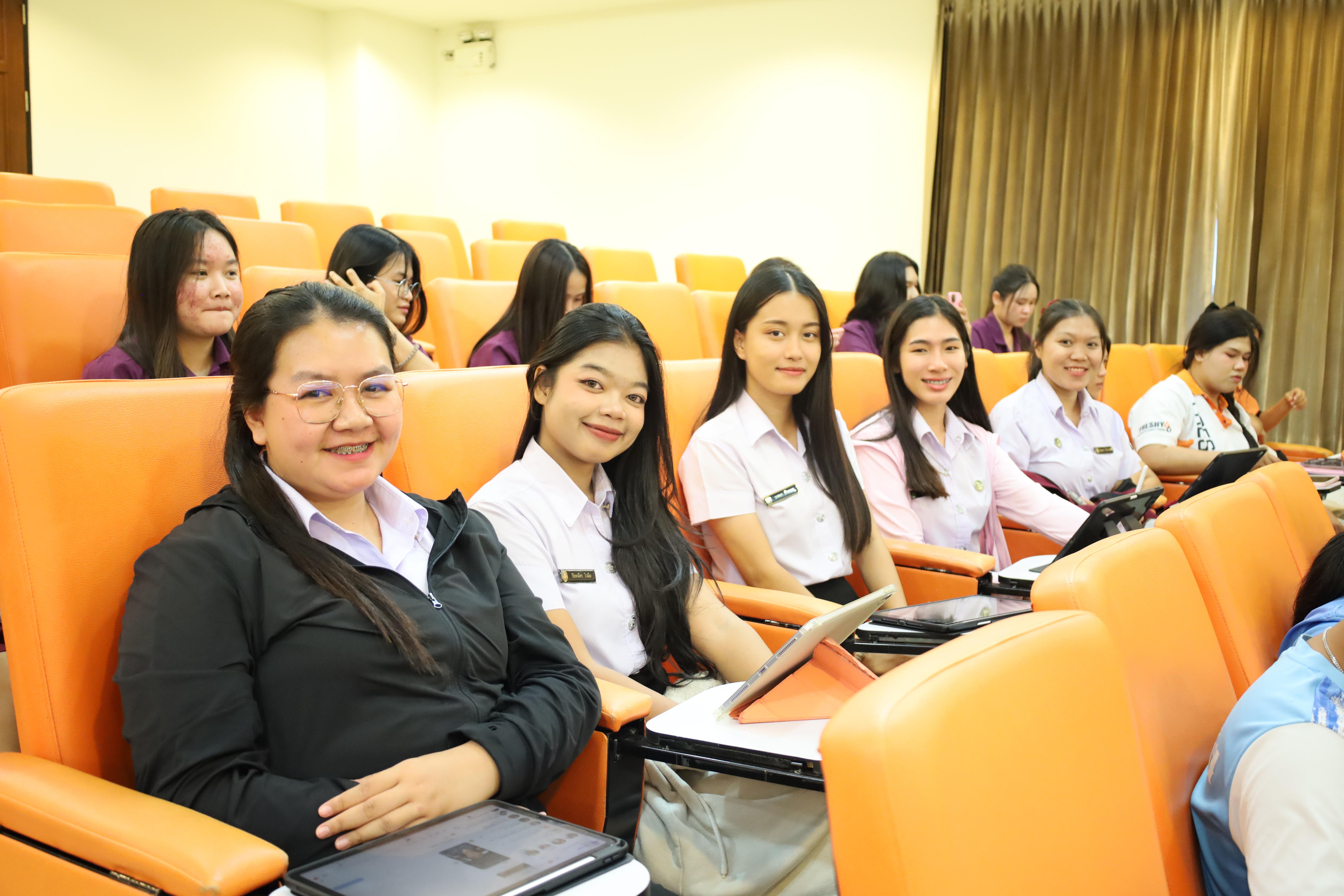 57. กิจกรรมเตรียมความพร้อมก่อนสอบใบประกอบวิชาชีพครู