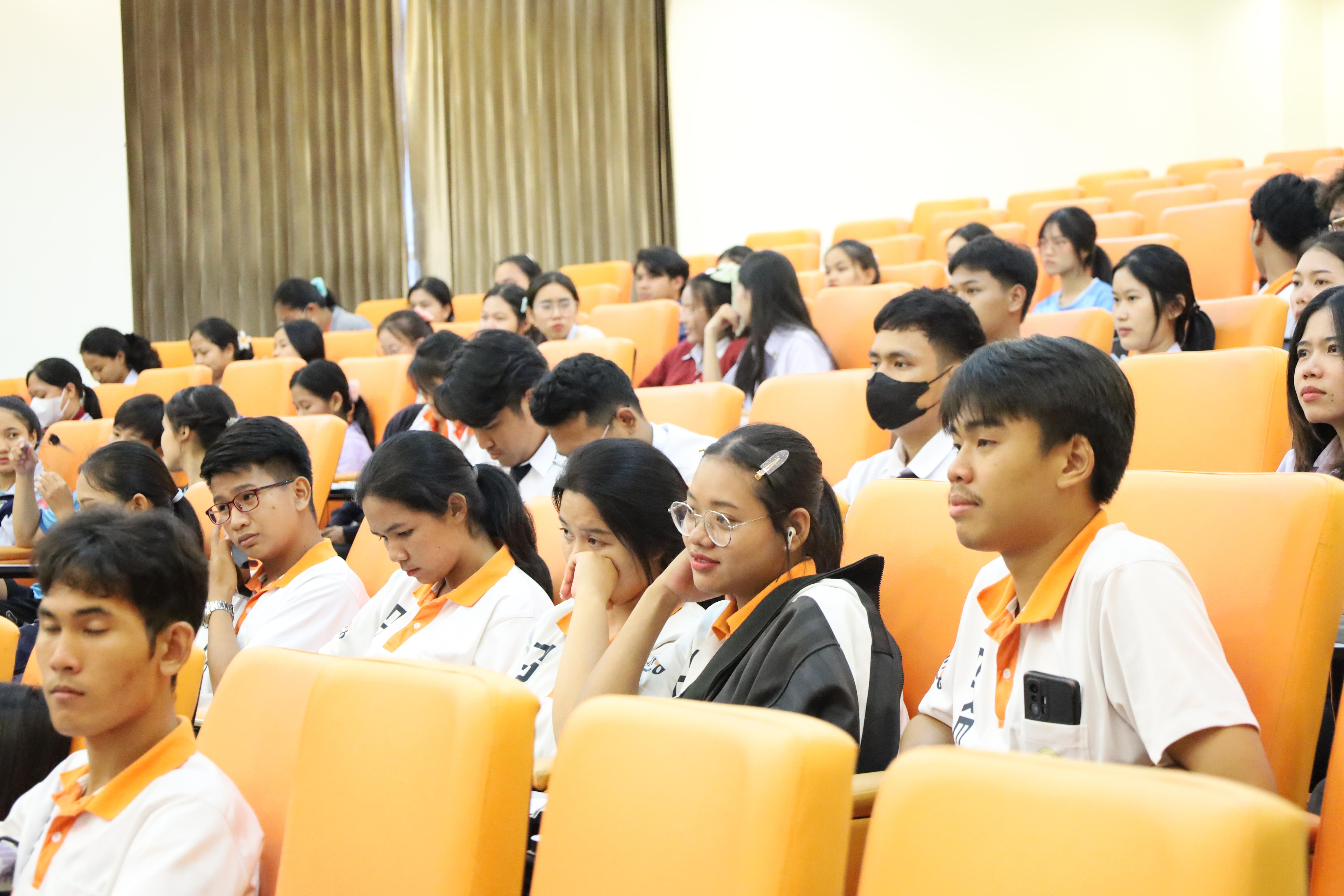 61. กิจกรรมเตรียมความพร้อมก่อนสอบใบประกอบวิชาชีพครู