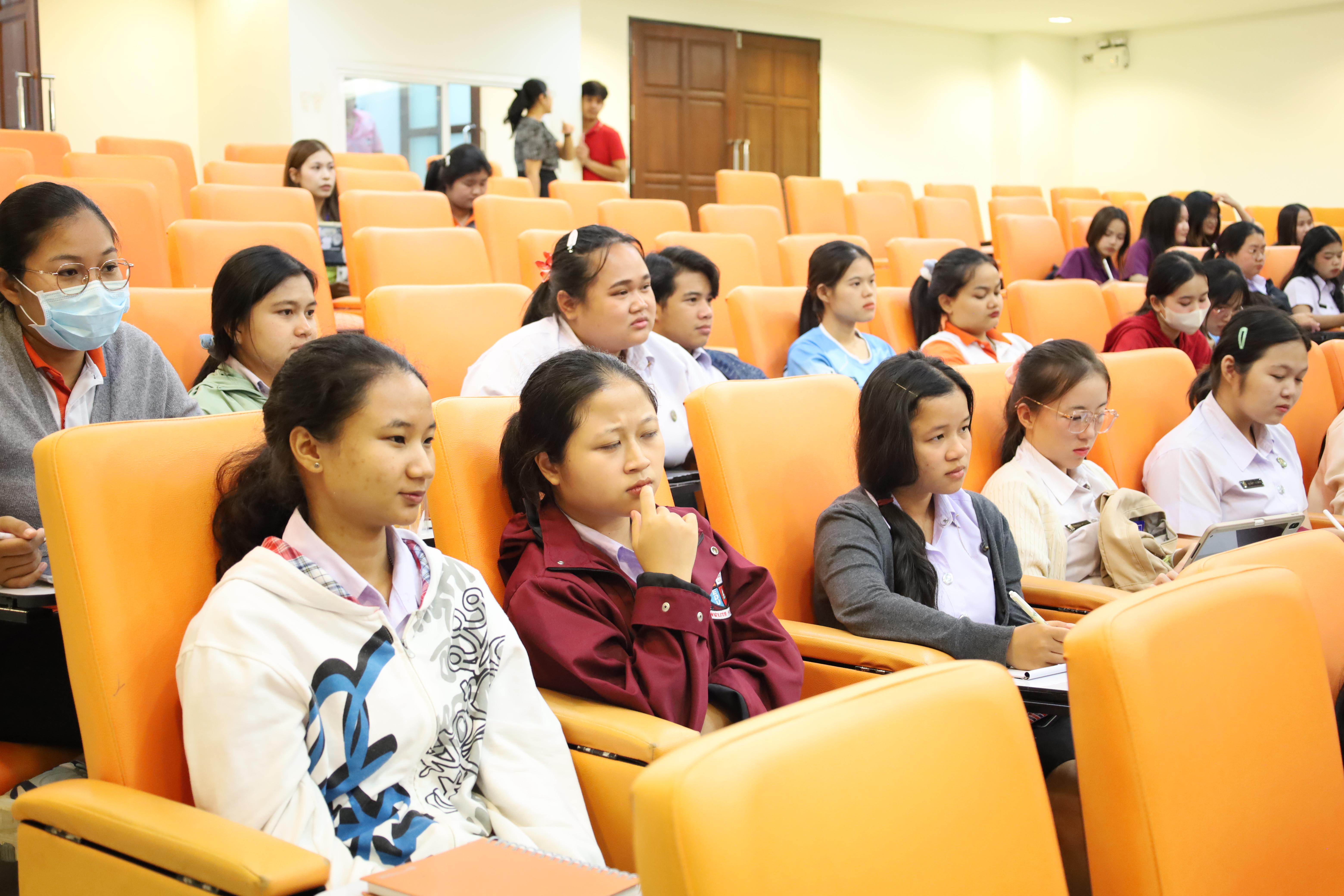 82. กิจกรรมเตรียมความพร้อมก่อนสอบใบประกอบวิชาชีพครู