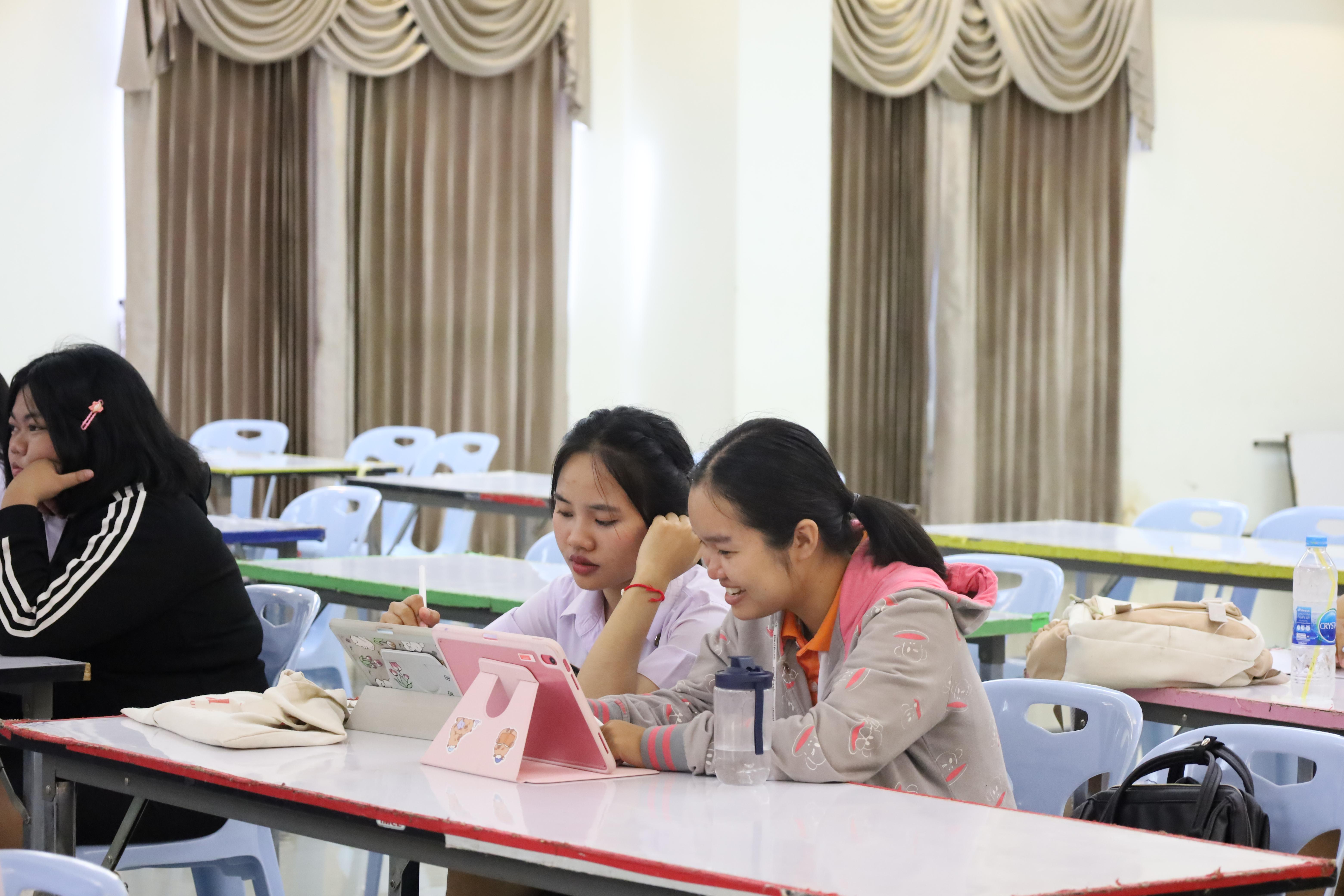 21. กิจกรรมเตรียมความพร้อมก่อนสอบใบประกอบวิชาชีพครู