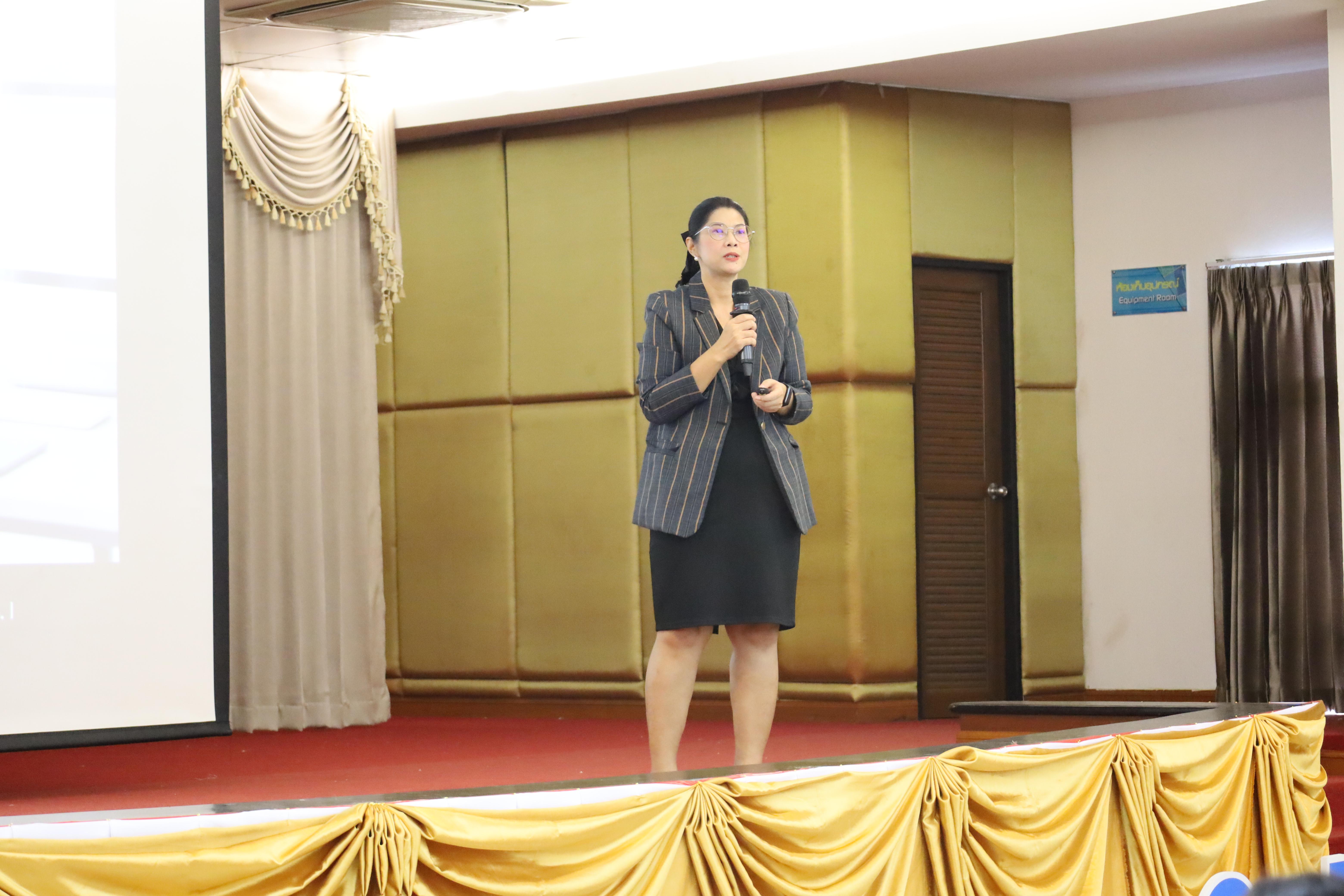 23. กิจกรรมเตรียมความพร้อมก่อนสอบใบประกอบวิชาชีพครู