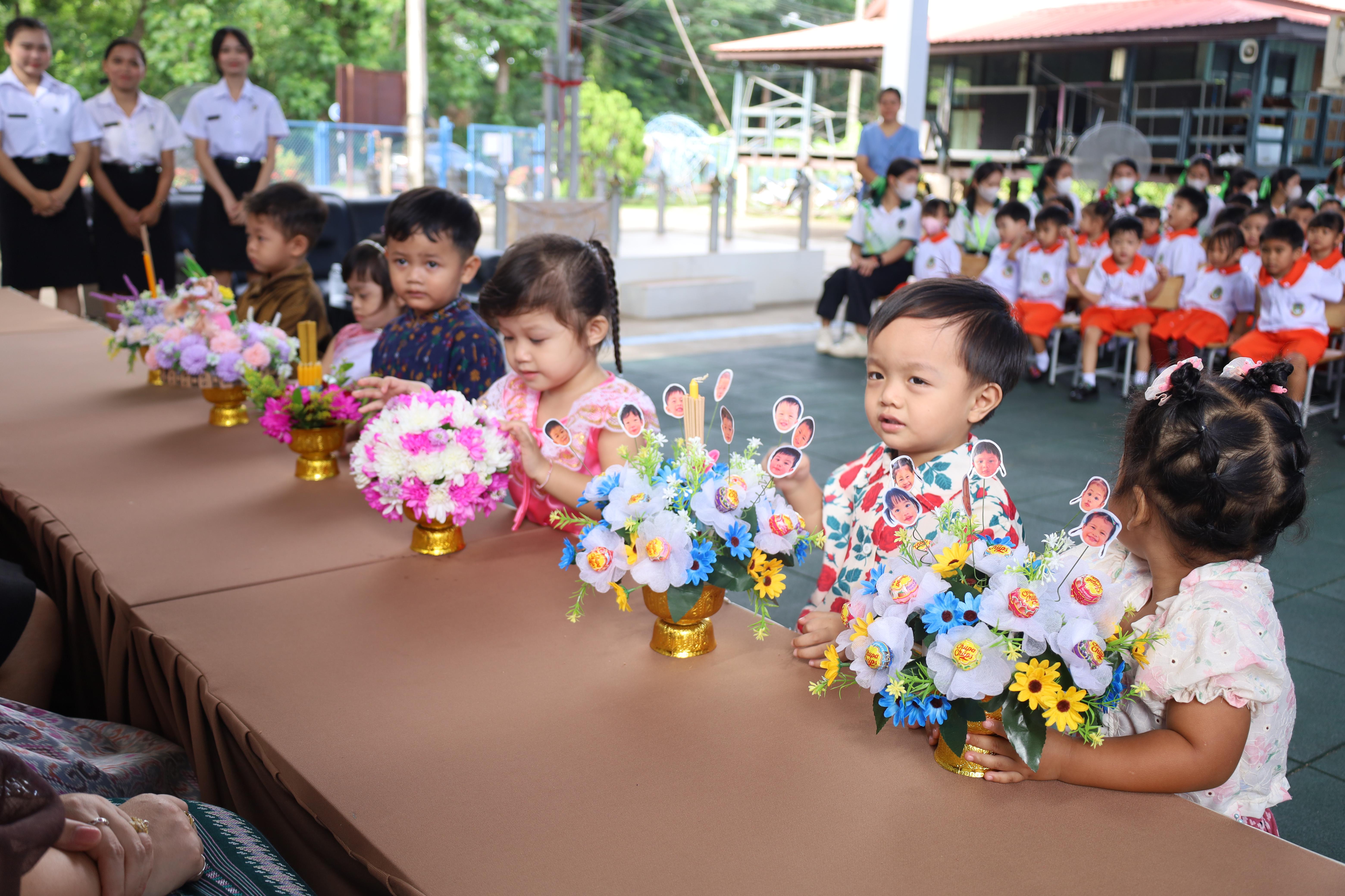134. กิจกรรมไหว้ครูโรงเรียนอนุบาลราชภัฏกำแพงเพชร ประจำปีงบประมาณ2568