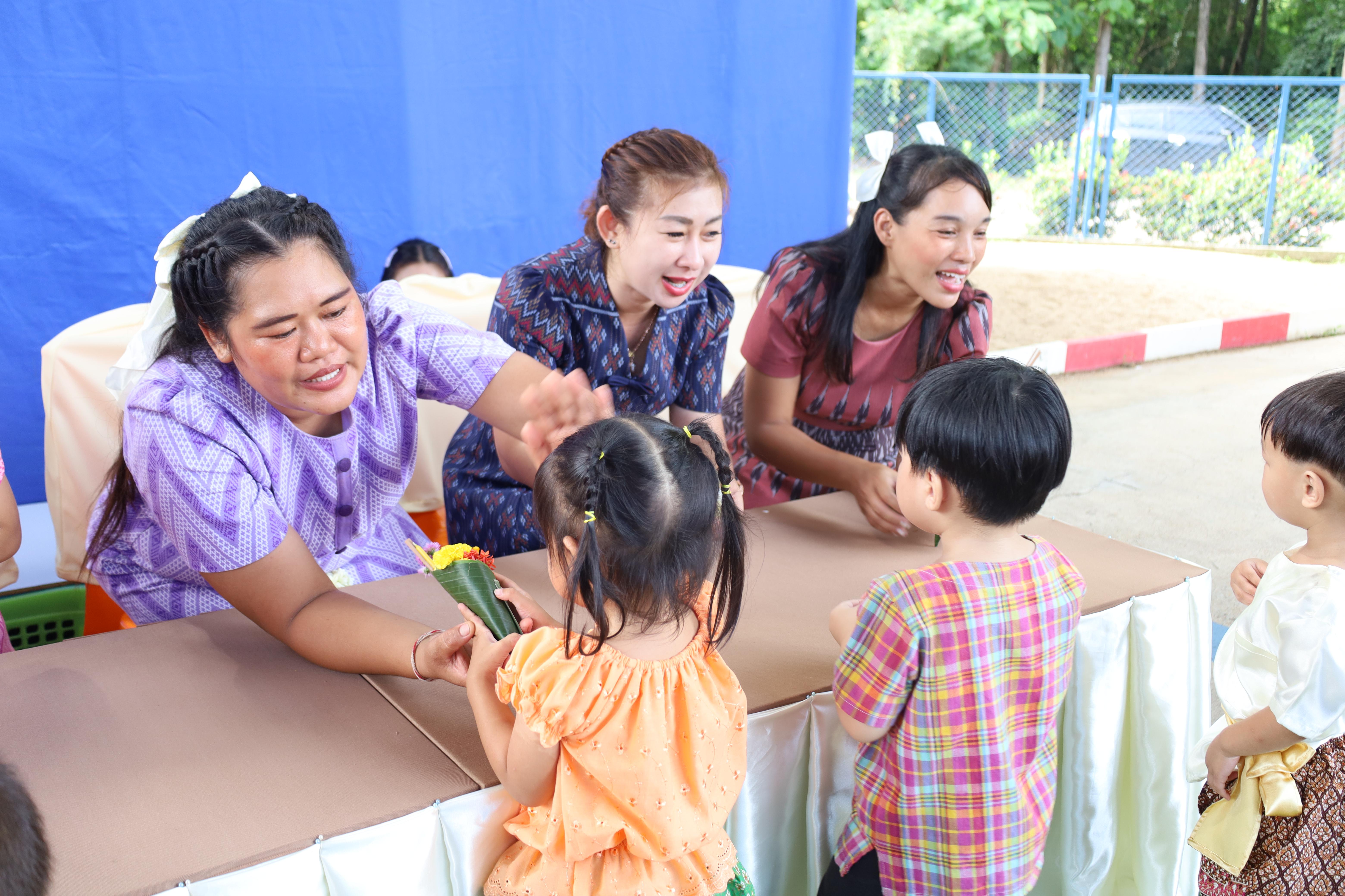 218. กิจกรรมไหว้ครูโรงเรียนอนุบาลราชภัฏกำแพงเพชร ประจำปีงบประมาณ2568