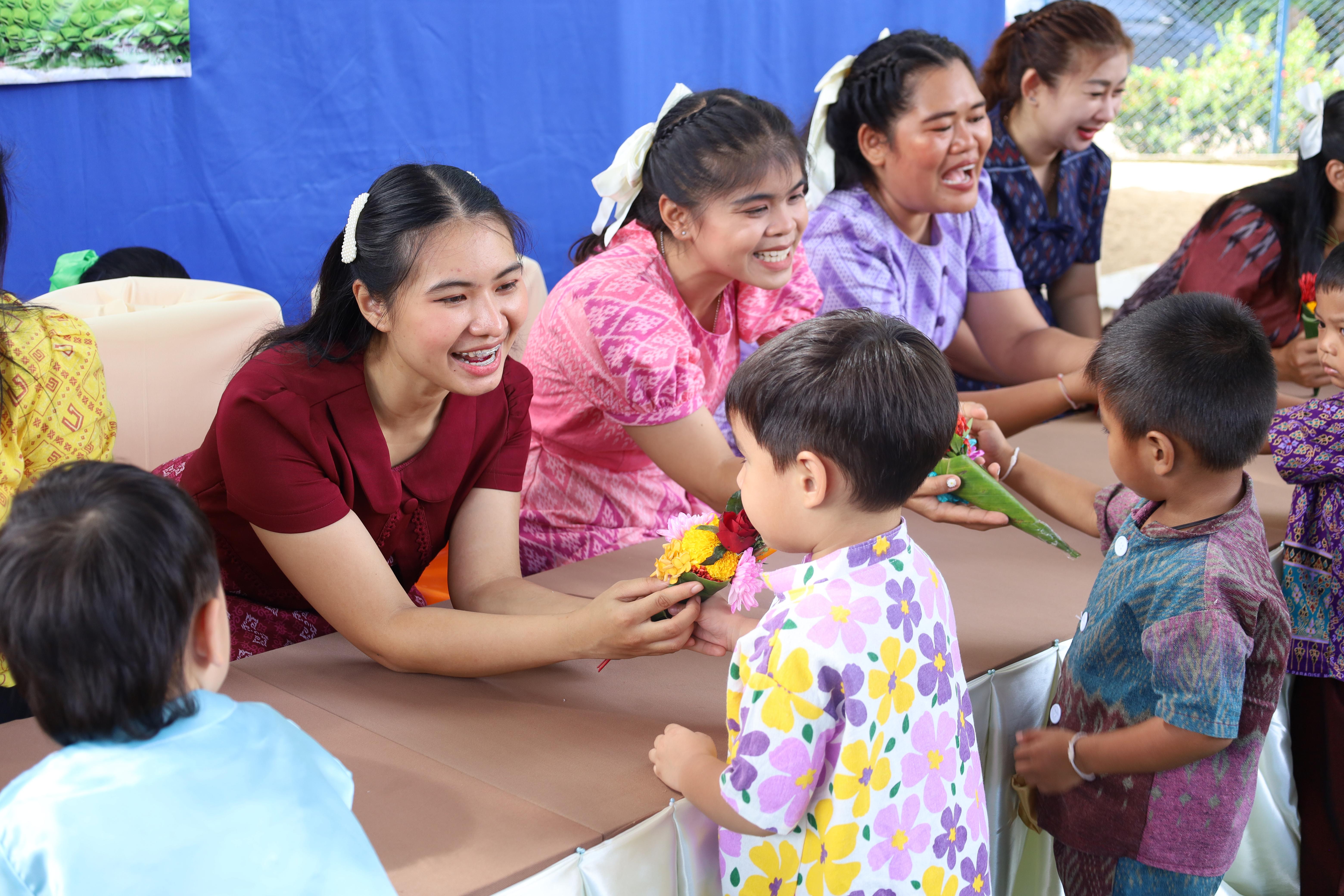 225. กิจกรรมไหว้ครูโรงเรียนอนุบาลราชภัฏกำแพงเพชร ประจำปีงบประมาณ2568