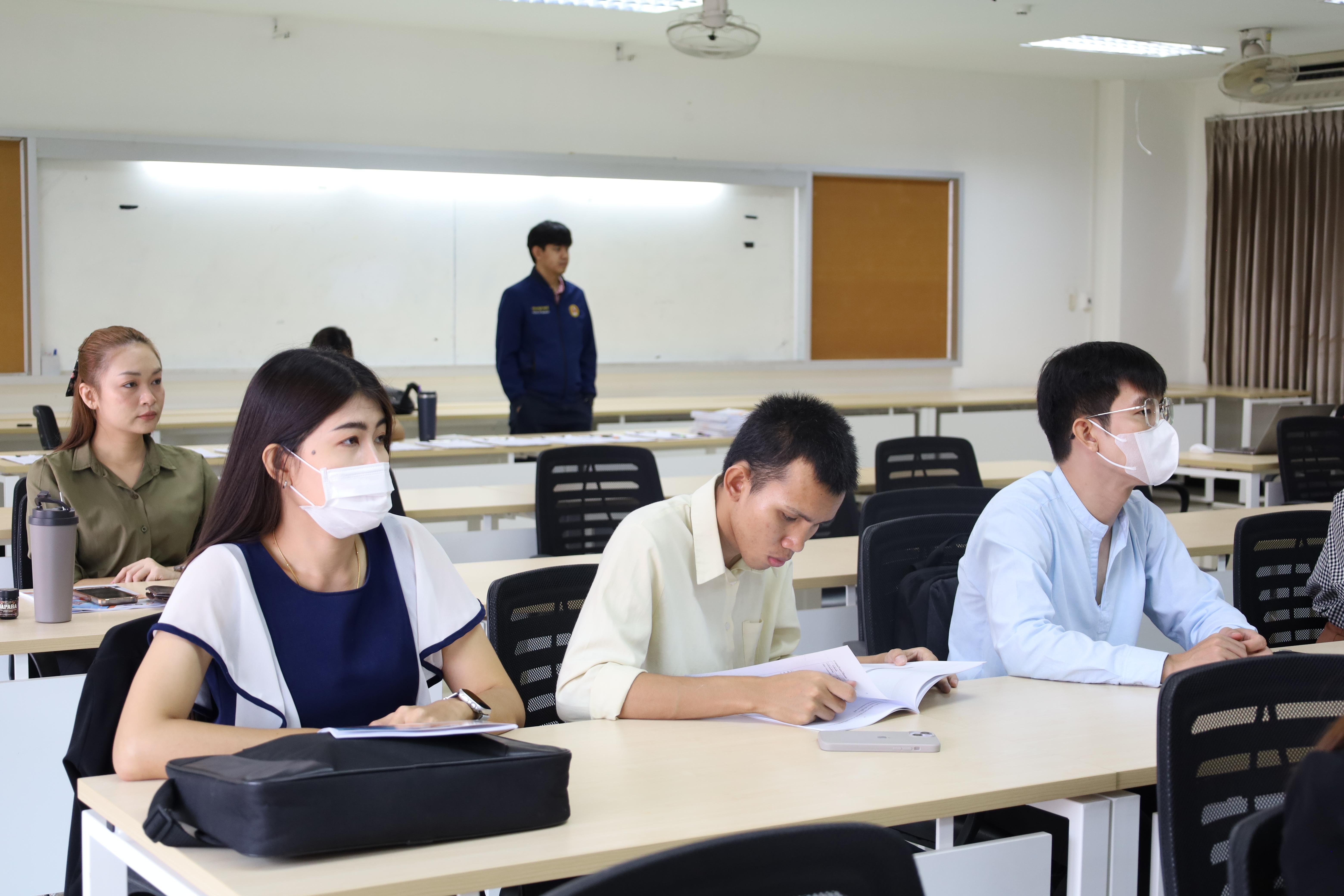 15. อบรมหลักสูตรการพัฒนาสมรรถนะครูภาษาอังกฤษด้วย Generative AI