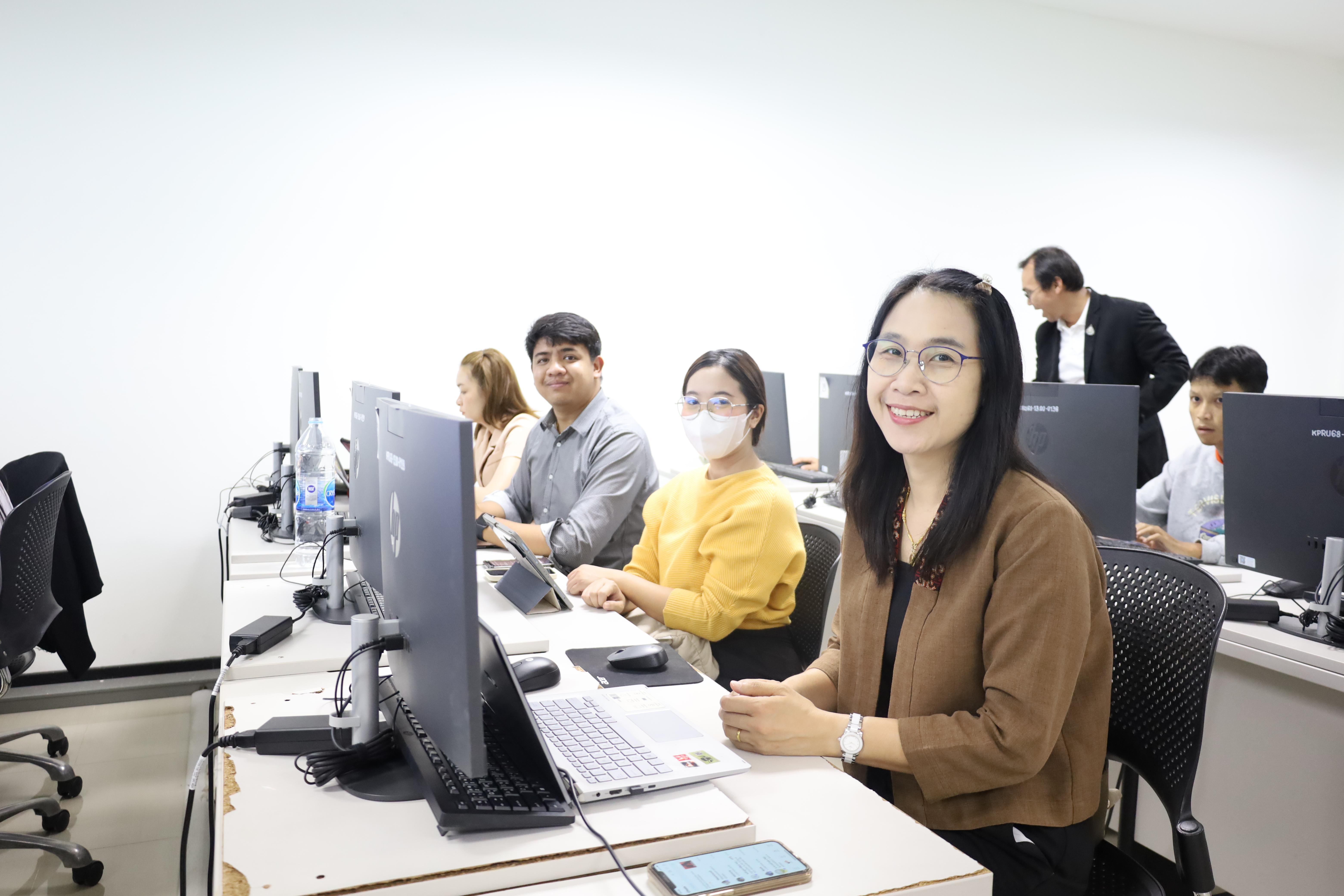9. อบรมหลักสูตรการพัฒนาสมรรถนะครูภาษาอังกฤษด้วย Generative AI-1