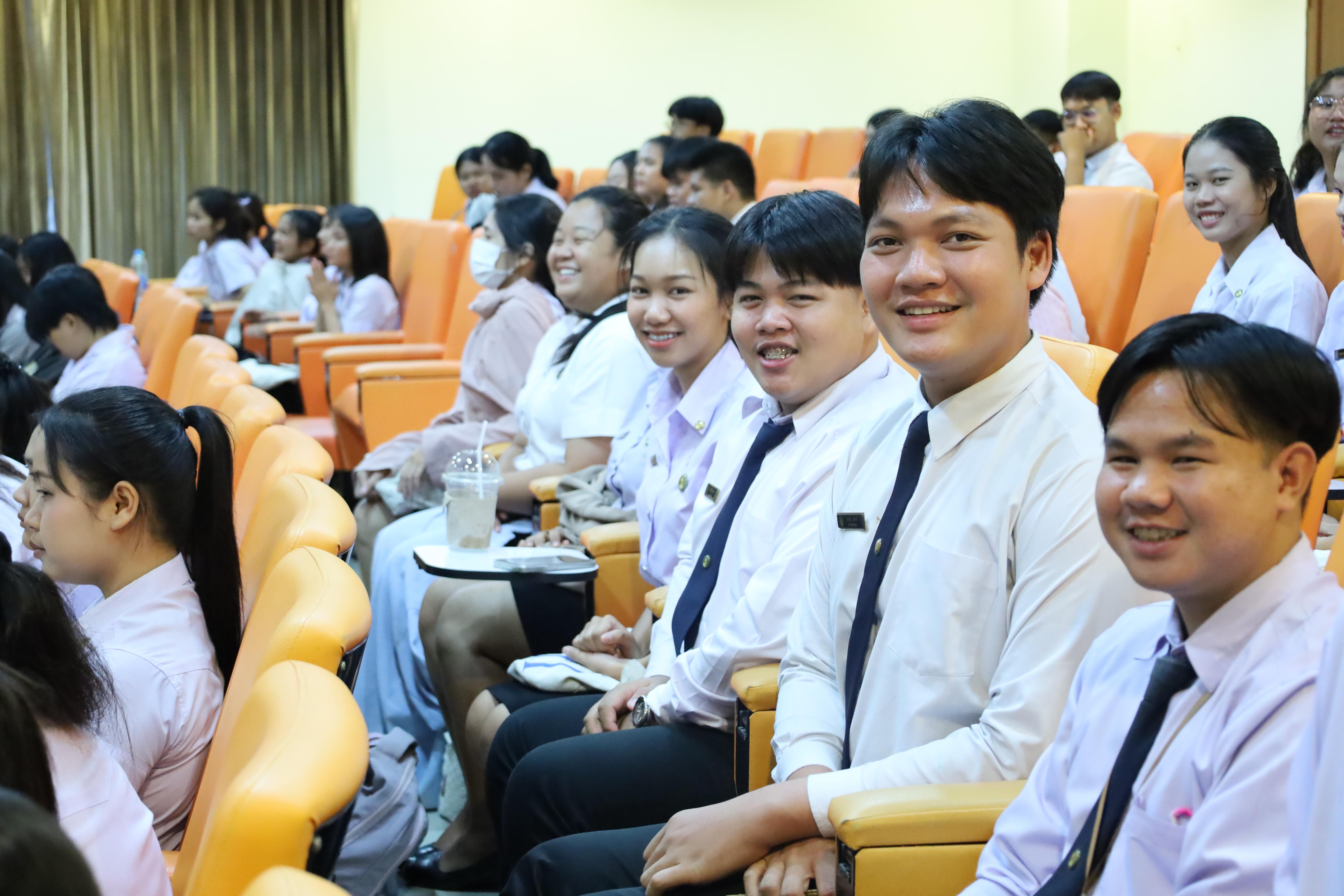 36. กิจกรรมปฐมนิเทศเตรียมความพร้อม นักศึกษาโปรแกรมวิชาสังคมศึกษา ปีการศึกษา2568 และแนะนำหลักสูตร