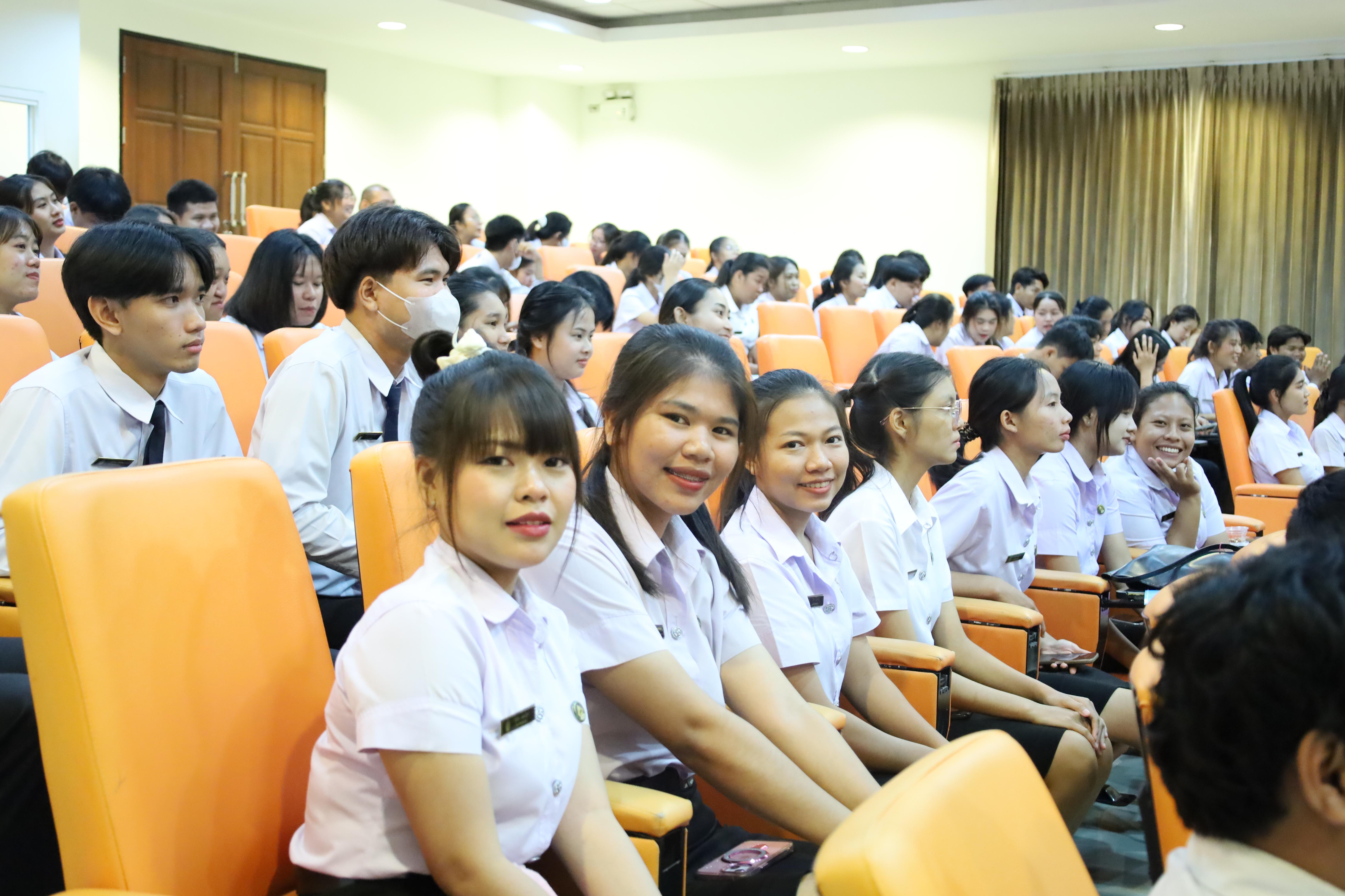 60. กิจกรรมปฐมนิเทศเตรียมความพร้อม นักศึกษาโปรแกรมวิชาสังคมศึกษา ปีการศึกษา2568 และแนะนำหลักสูตร