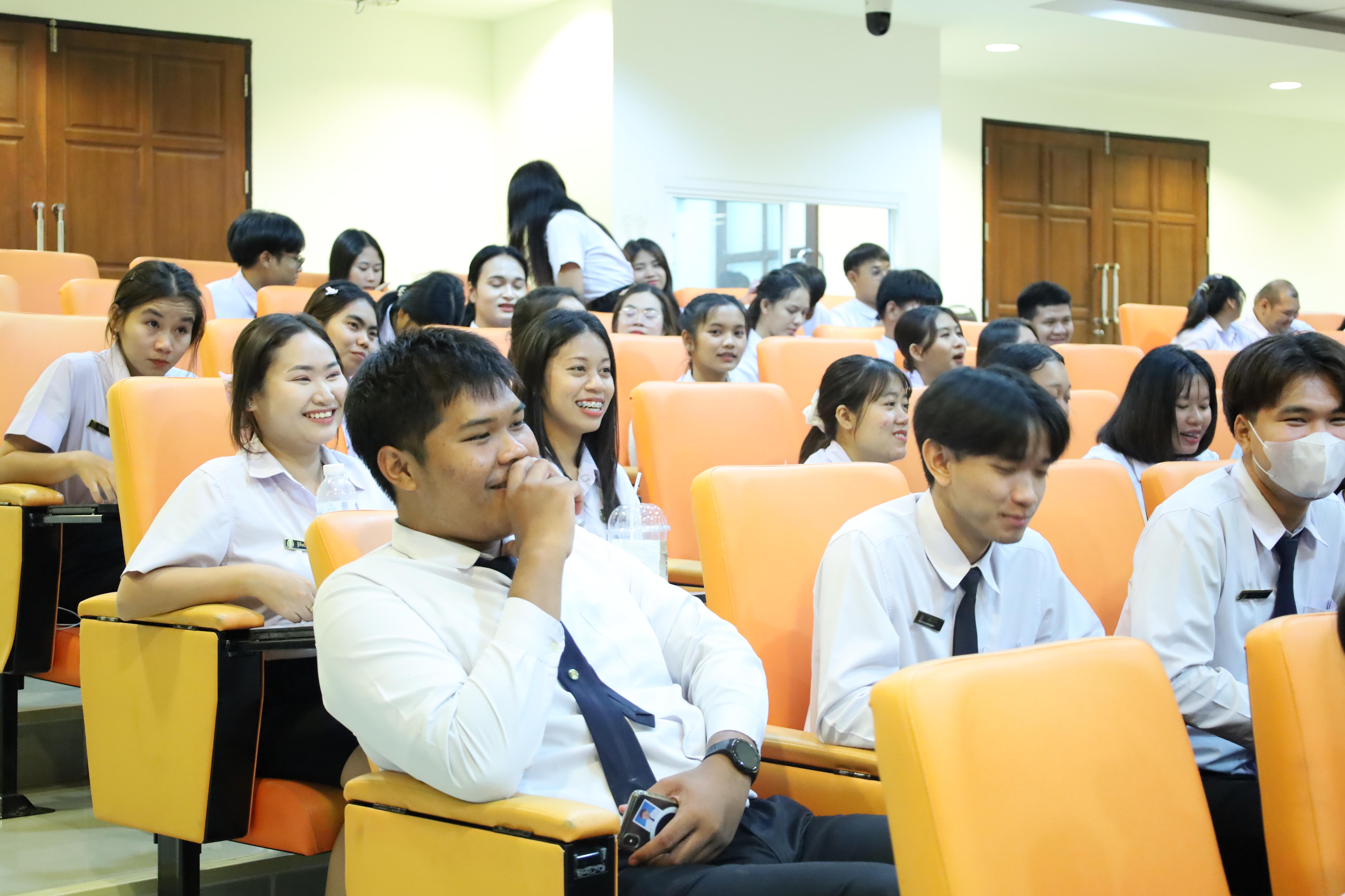 61. กิจกรรมปฐมนิเทศเตรียมความพร้อม นักศึกษาโปรแกรมวิชาสังคมศึกษา ปีการศึกษา2568 และแนะนำหลักสูตร