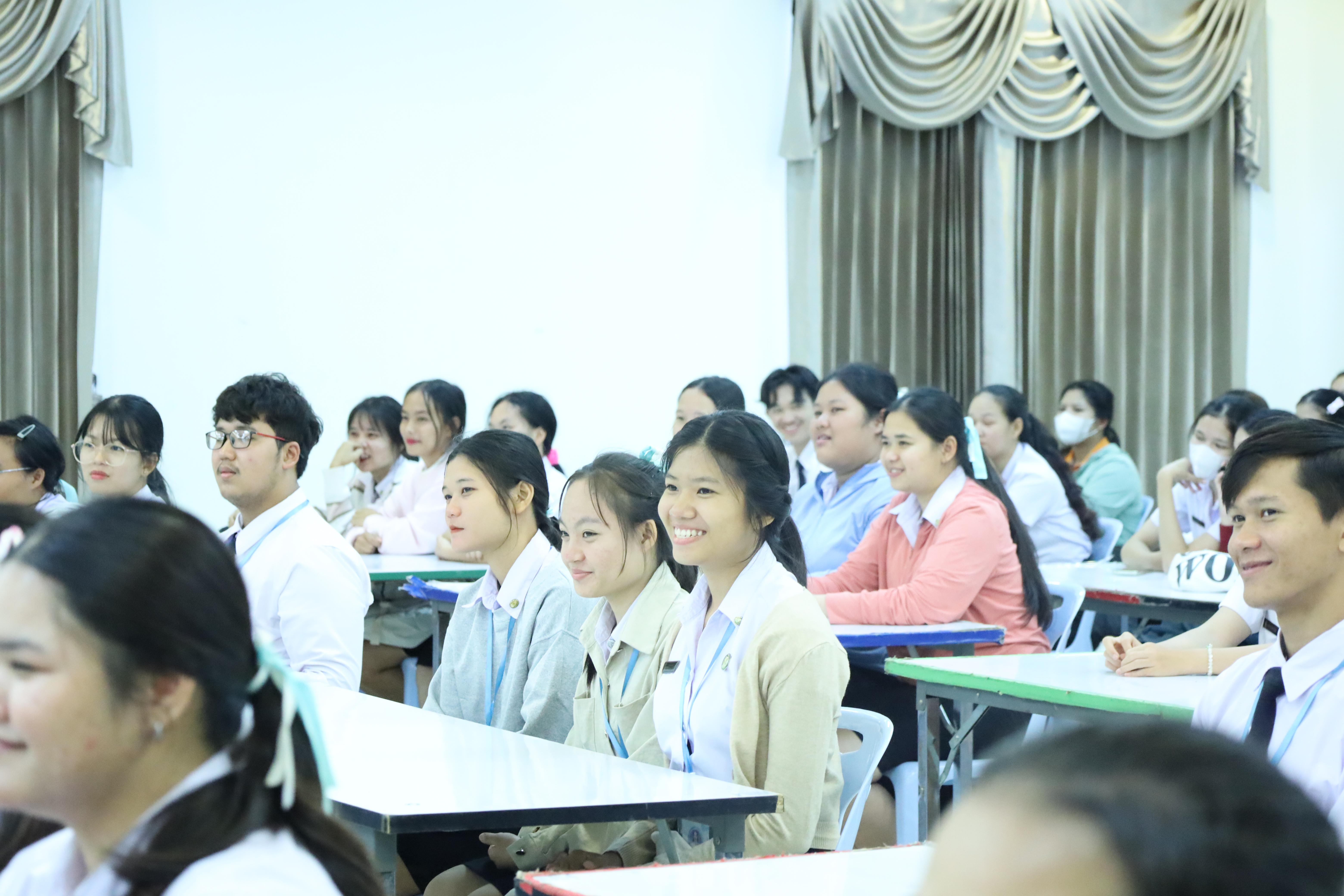 24. กิจกรรมปฐมนิเทศนักศึกษาโปรแกรมวิชาการประถมศึกษา ประจำปีการศึกษา 2568