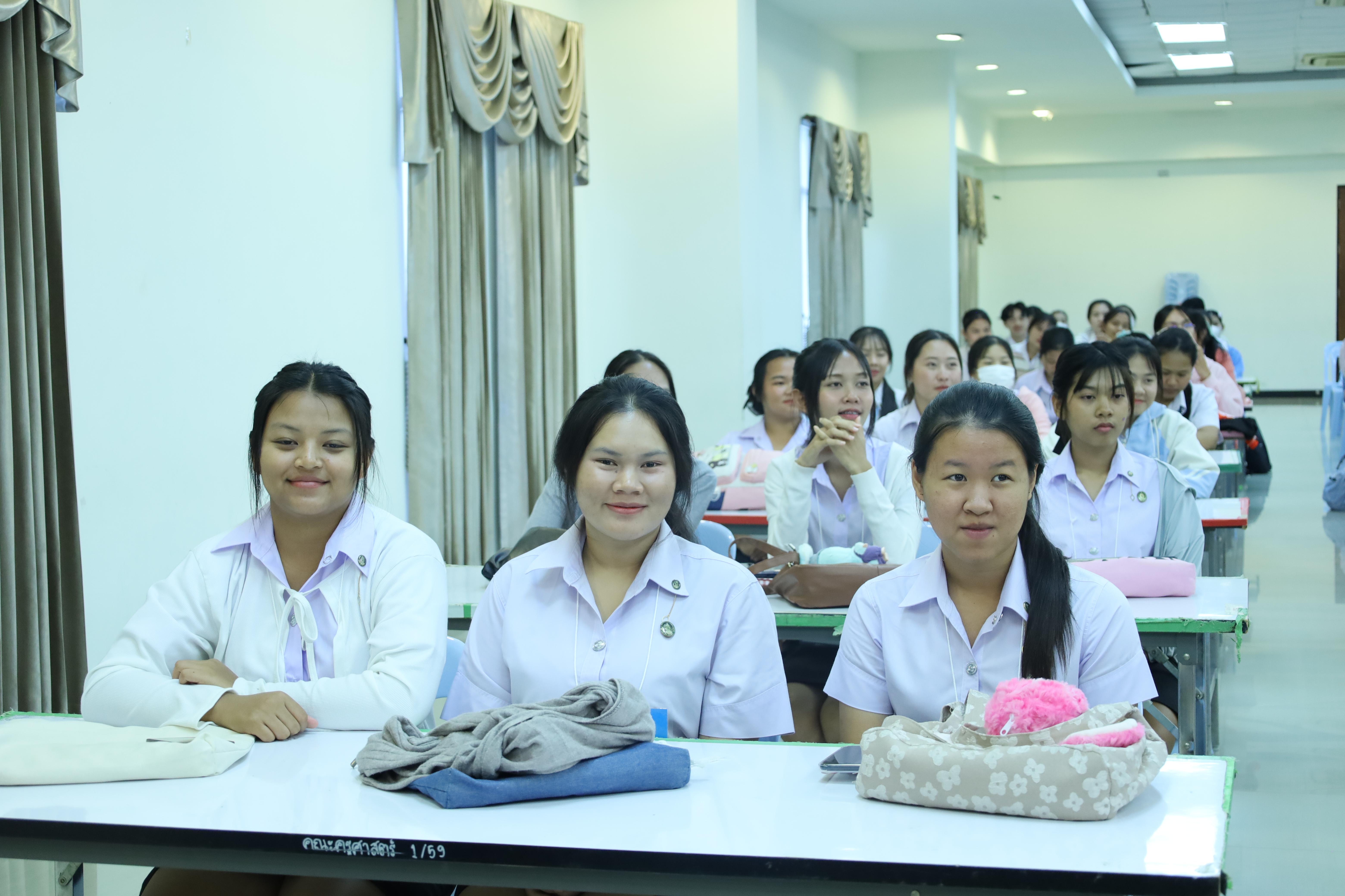 33. กิจกรรมปฐมนิเทศนักศึกษาโปรแกรมวิชาการประถมศึกษา ประจำปีการศึกษา 2568