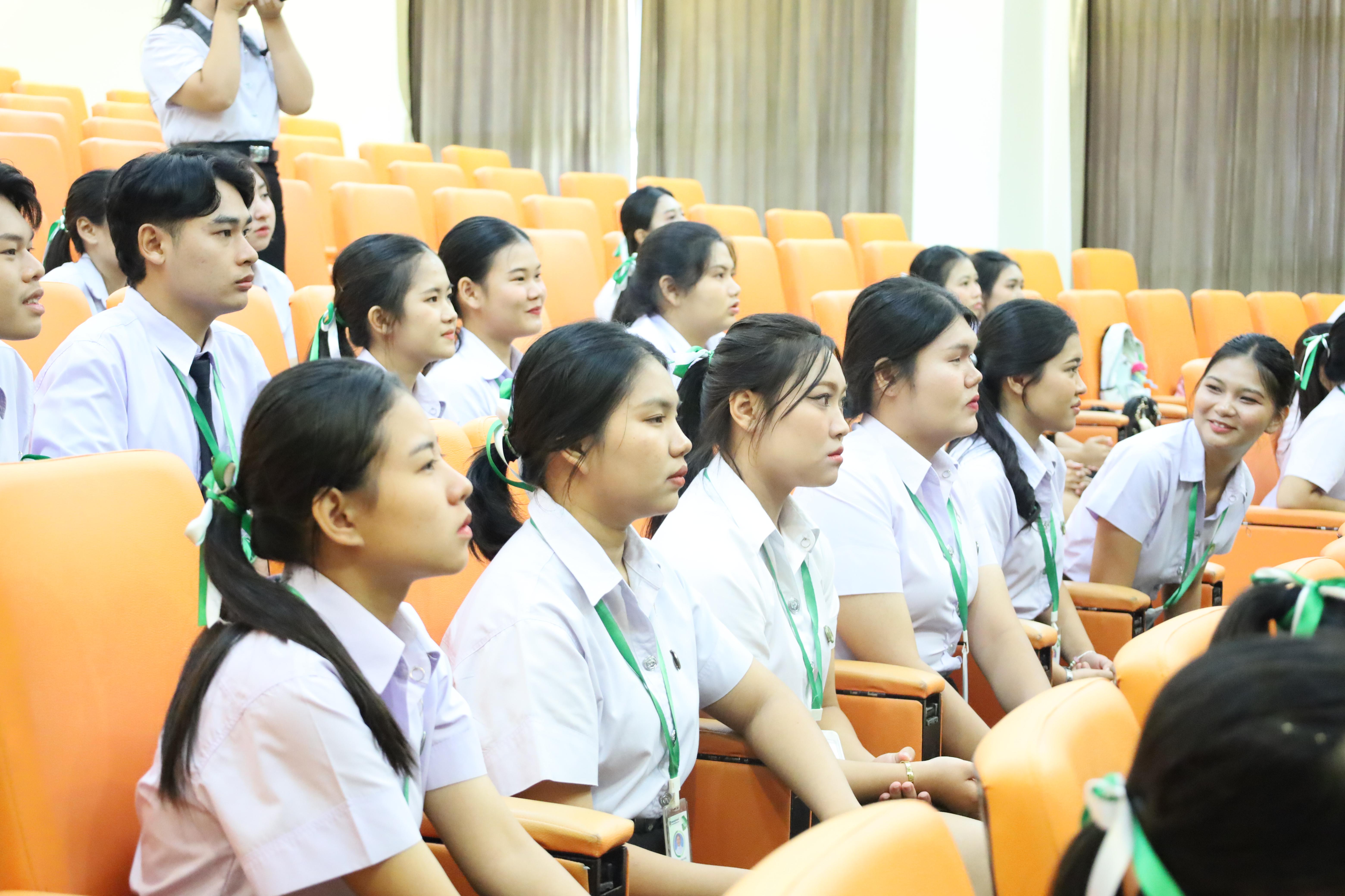 28. โครงการเตรียมความพร้อมนักศึกษาใหม่โปรแกรมวิชาภาษาไทย ปีการศึกษา2568