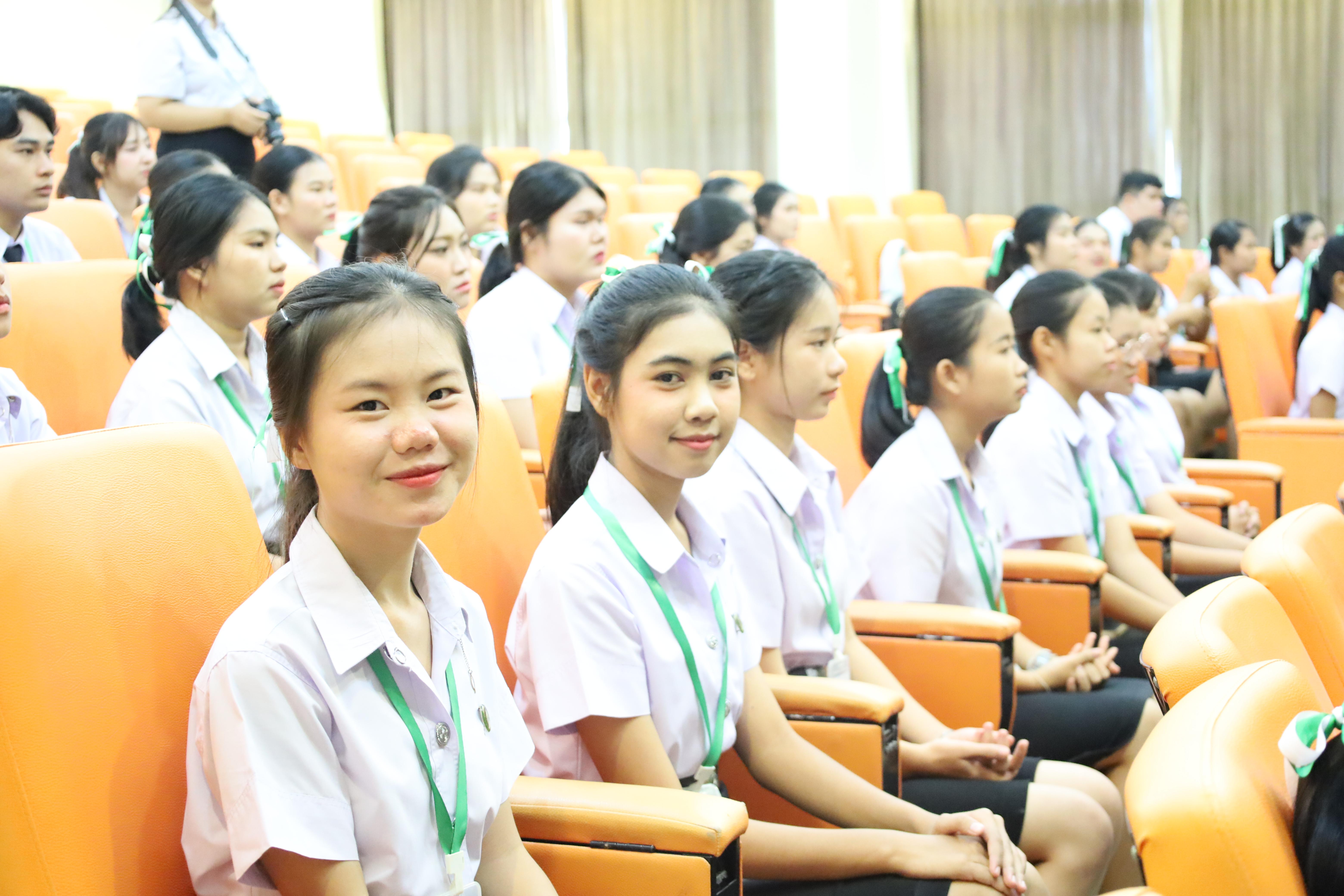 31. โครงการเตรียมความพร้อมนักศึกษาใหม่โปรแกรมวิชาภาษาไทย ปีการศึกษา2568