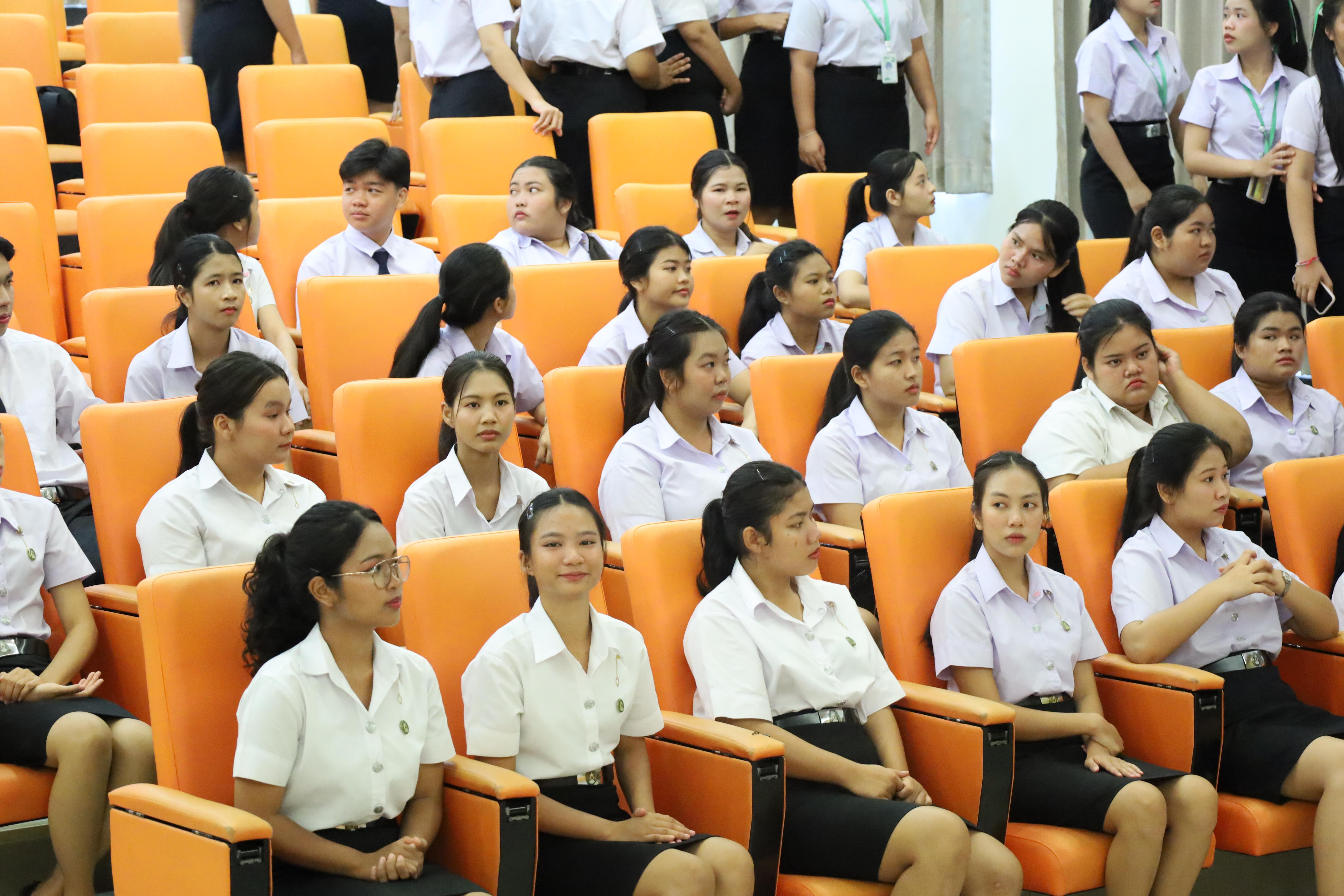 40. โครงการเตรียมความพร้อมนักศึกษาใหม่โปรแกรมวิชาภาษาไทย ปีการศึกษา2568
