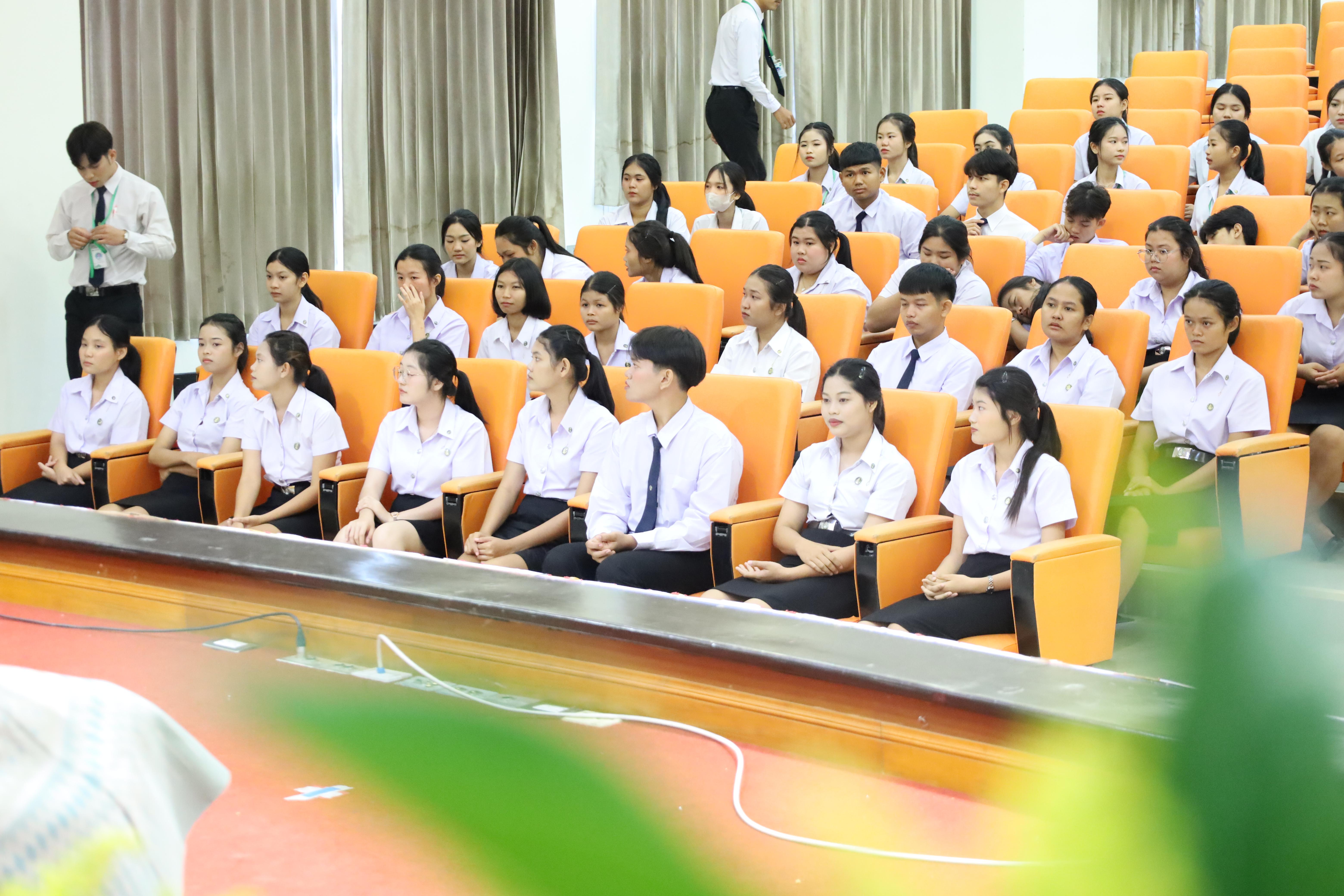 61. โครงการเตรียมความพร้อมนักศึกษาใหม่โปรแกรมวิชาภาษาไทย ปีการศึกษา2568