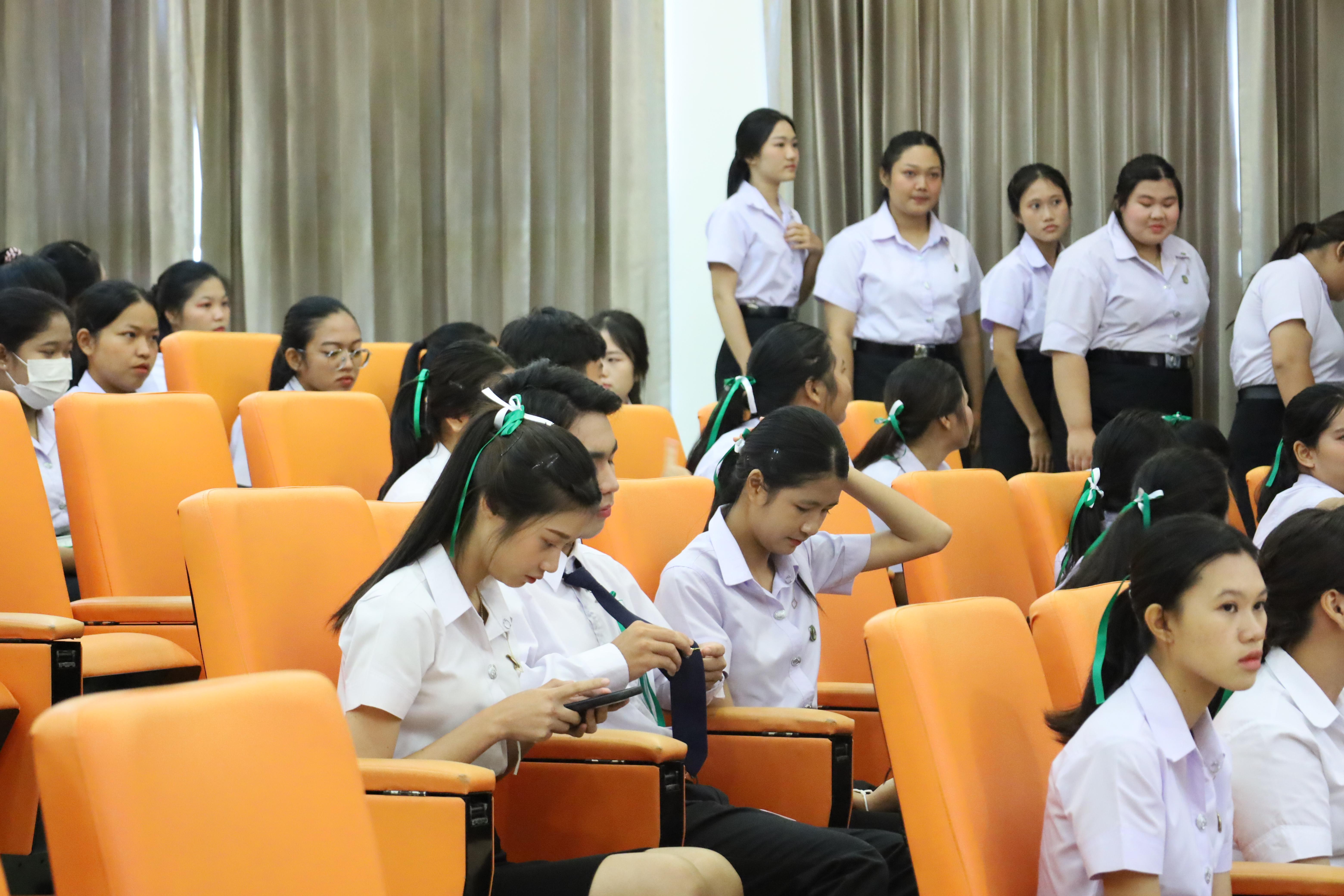 87. โครงการเตรียมความพร้อมนักศึกษาใหม่โปรแกรมวิชาภาษาไทย ปีการศึกษา2568