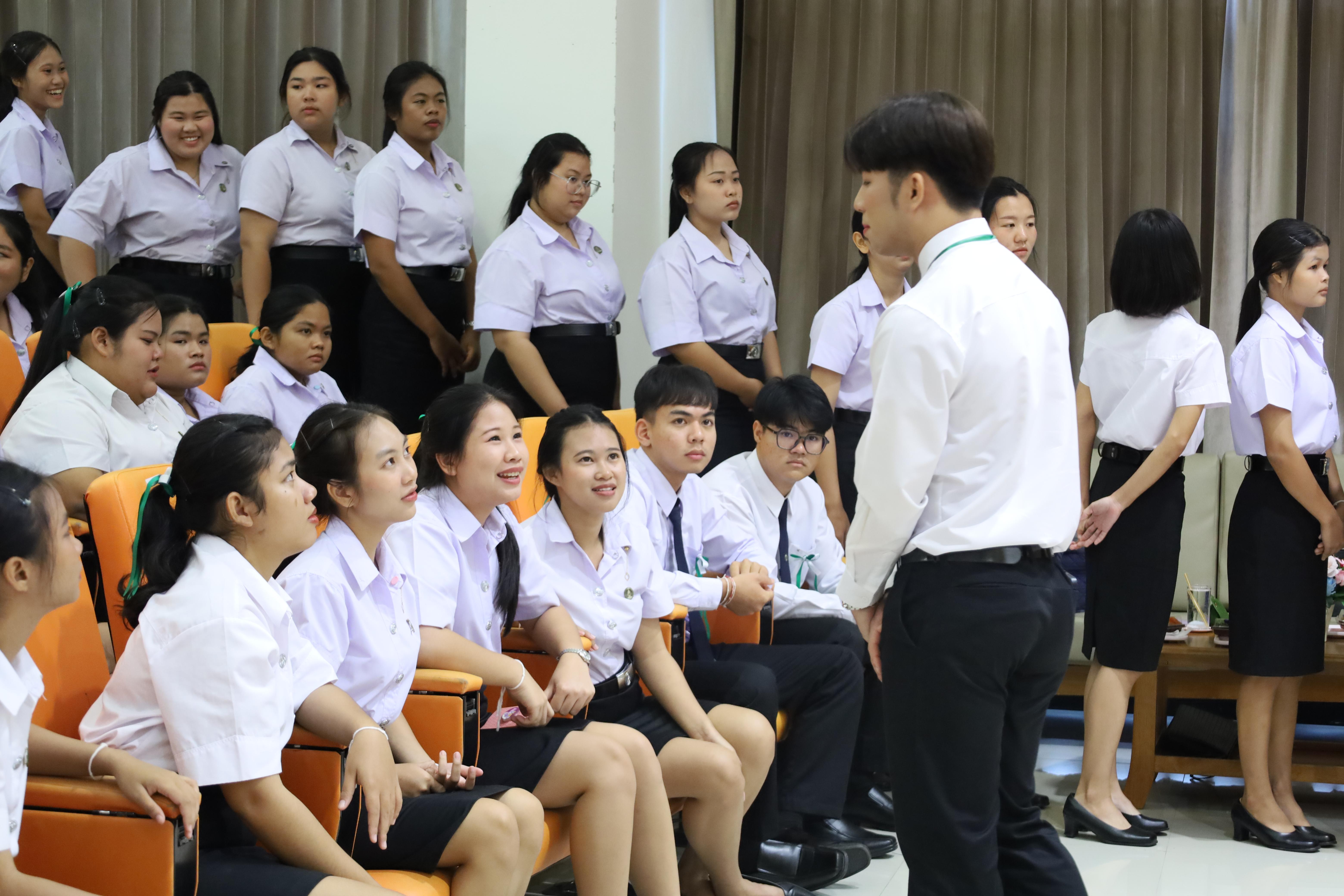 88. โครงการเตรียมความพร้อมนักศึกษาใหม่โปรแกรมวิชาภาษาไทย ปีการศึกษา2568
