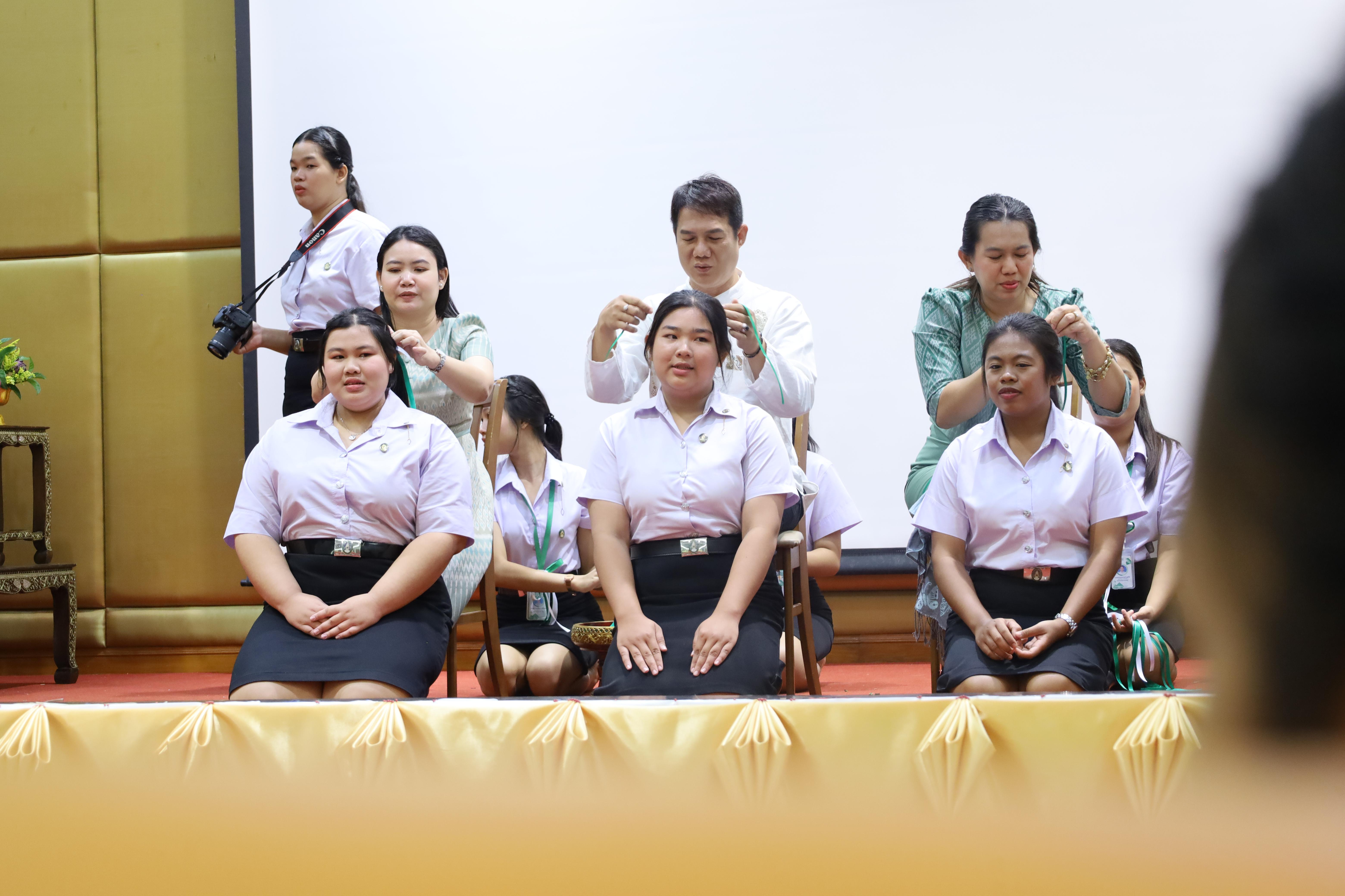 99. โครงการเตรียมความพร้อมนักศึกษาใหม่โปรแกรมวิชาภาษาไทย ปีการศึกษา2568