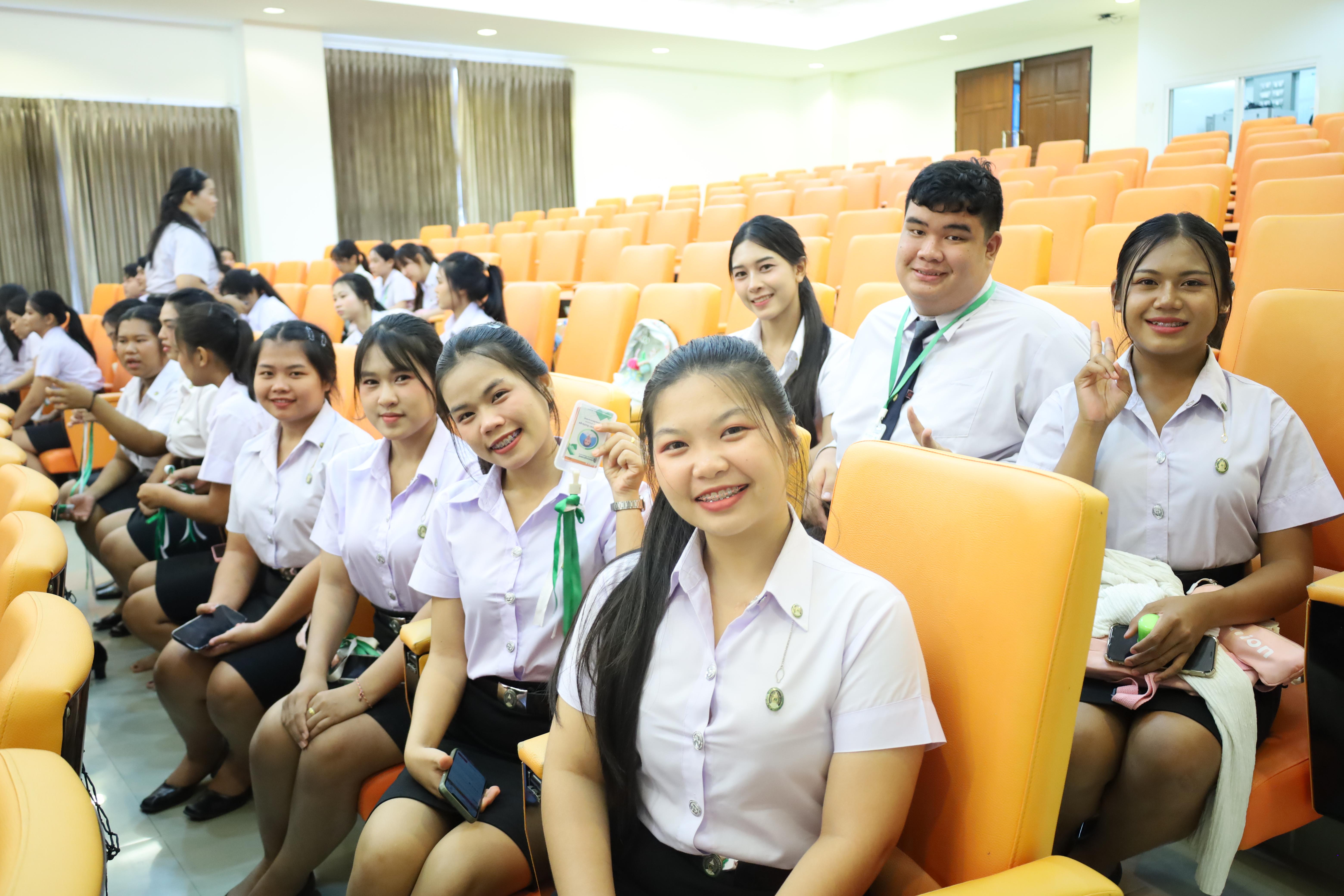 138. โครงการเตรียมความพร้อมนักศึกษาใหม่โปรแกรมวิชาภาษาไทย ปีการศึกษา2568