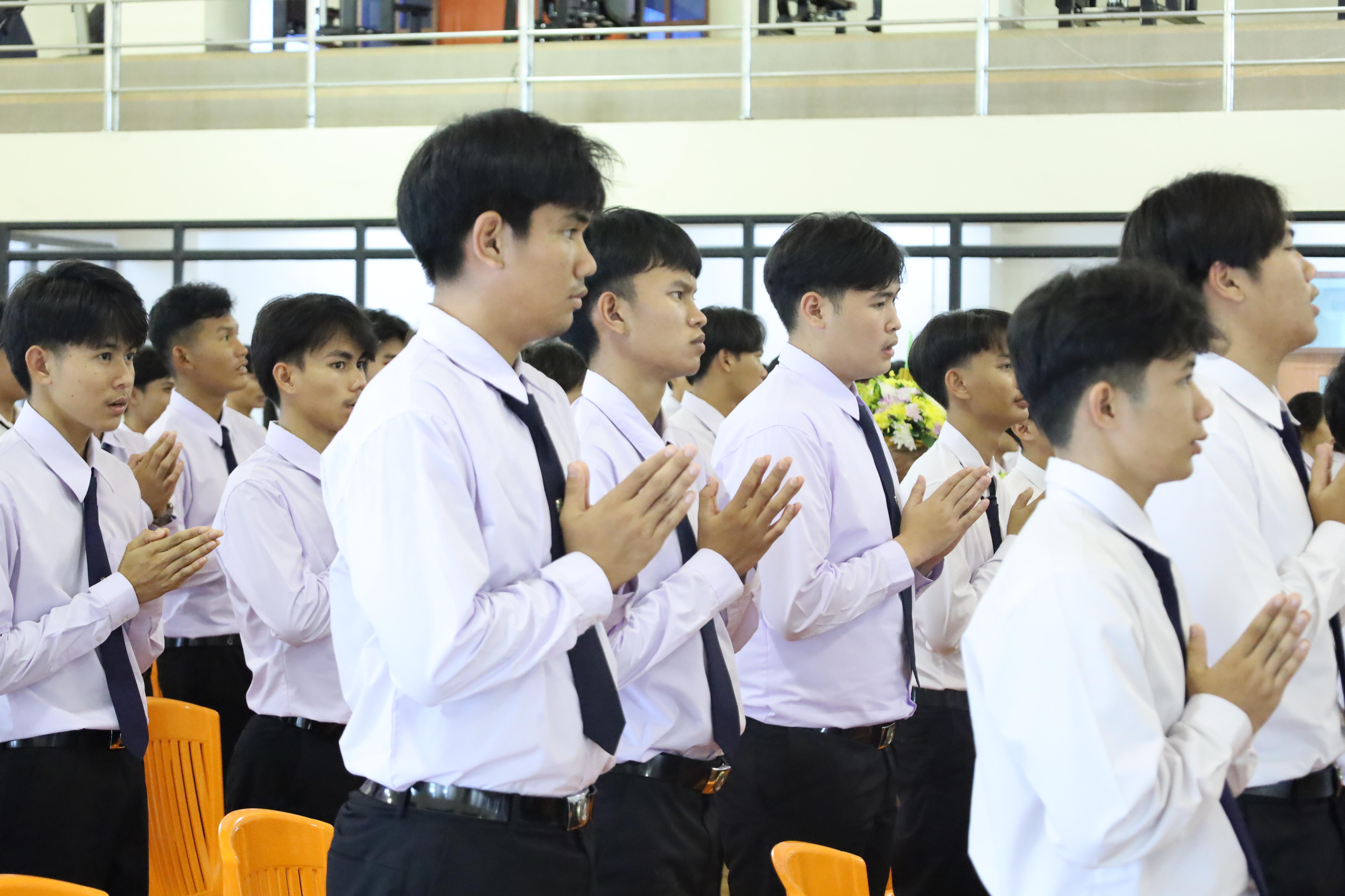 21. พิธีไหว้ครูโปรแกรมวิชาพลศึกษา
