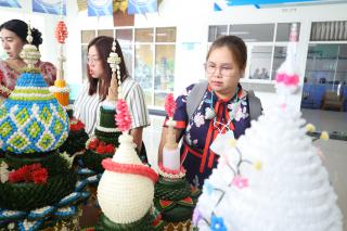 4. การประกวดพานไหว้ครูคณะครุศาสตร์