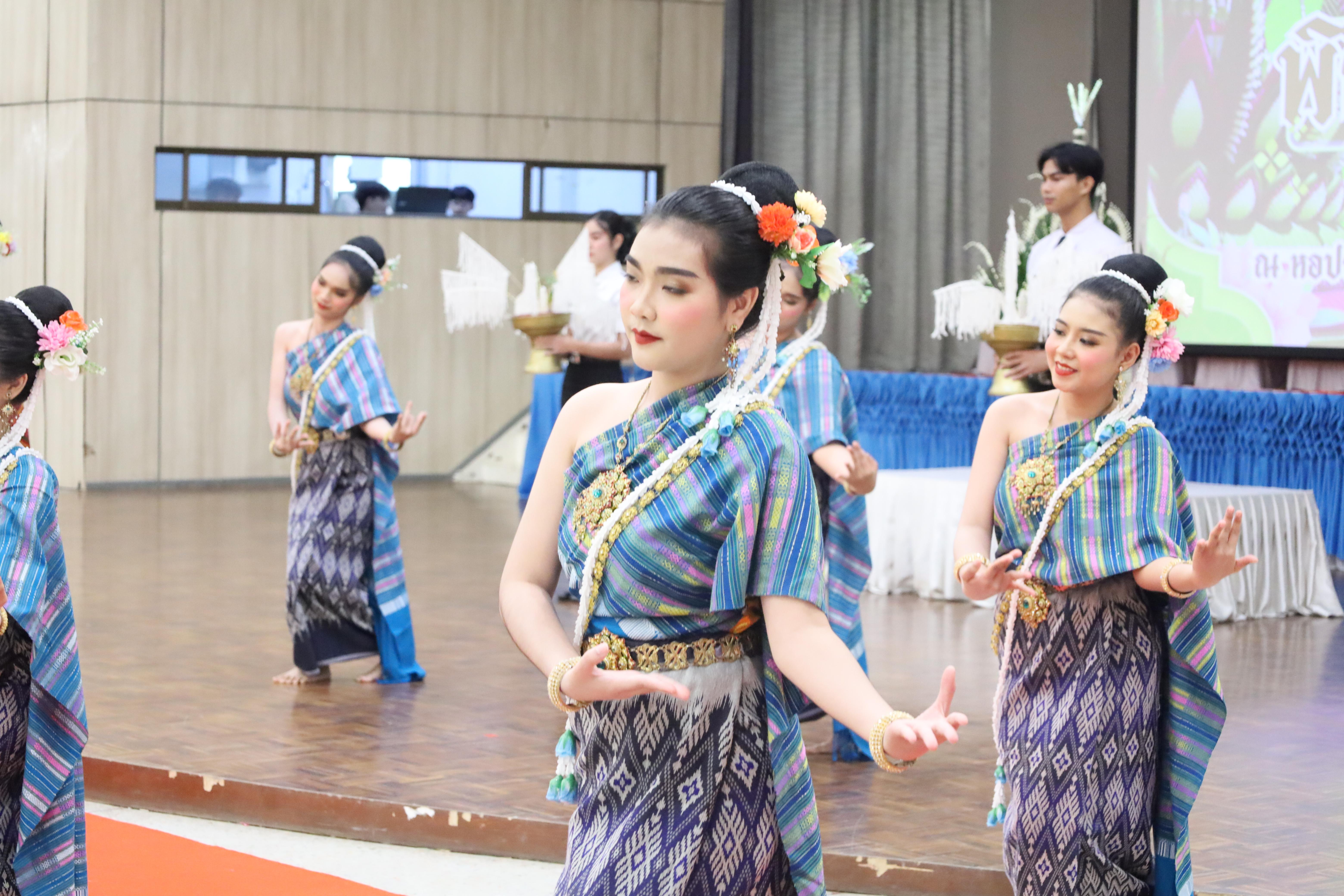 24. กิจกรรมปฐมนิเทศนักศึกษาใหม่คณะครุศาสตร์