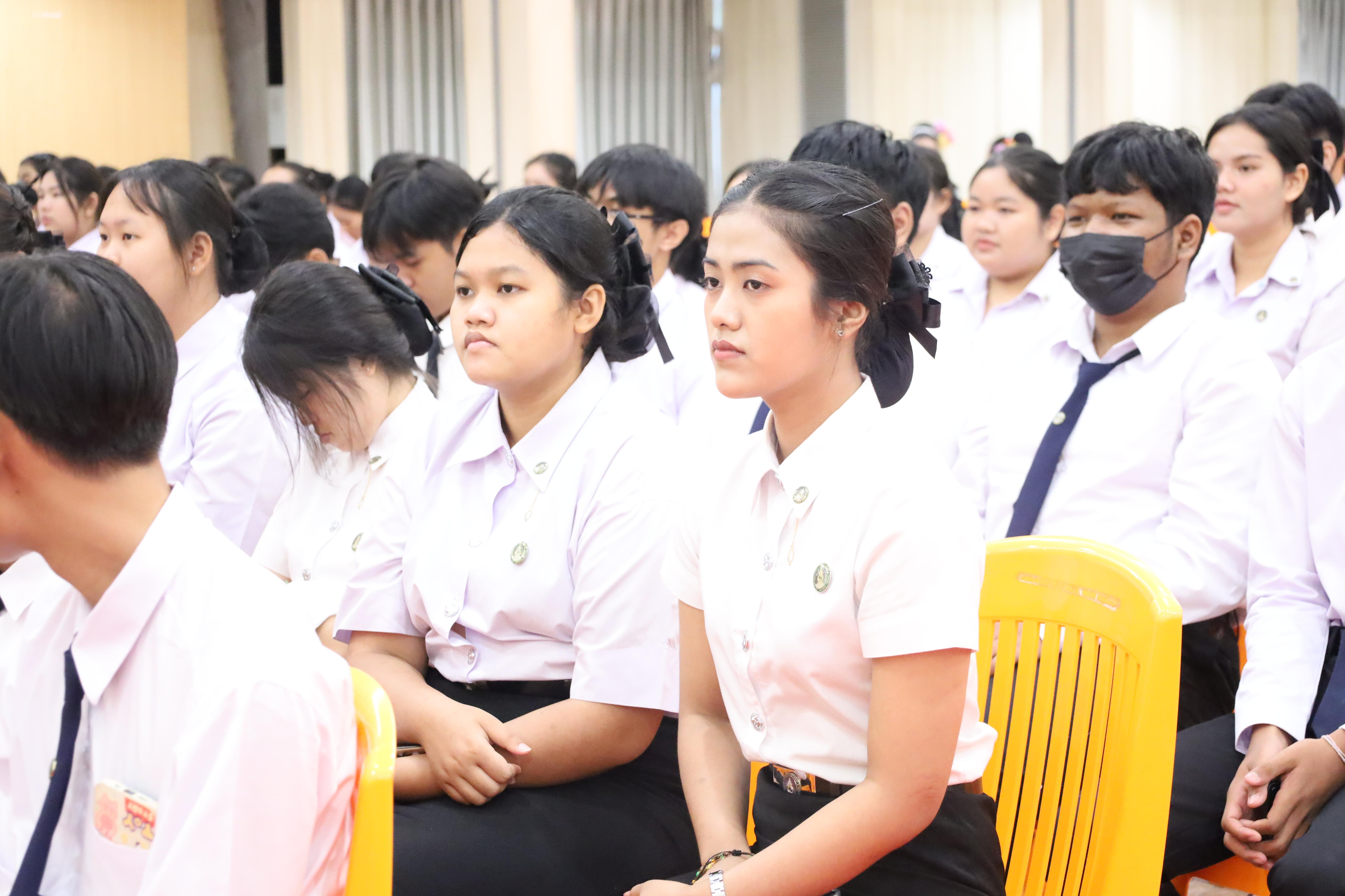37. กิจกรรมปฐมนิเทศนักศึกษาใหม่คณะครุศาสตร์