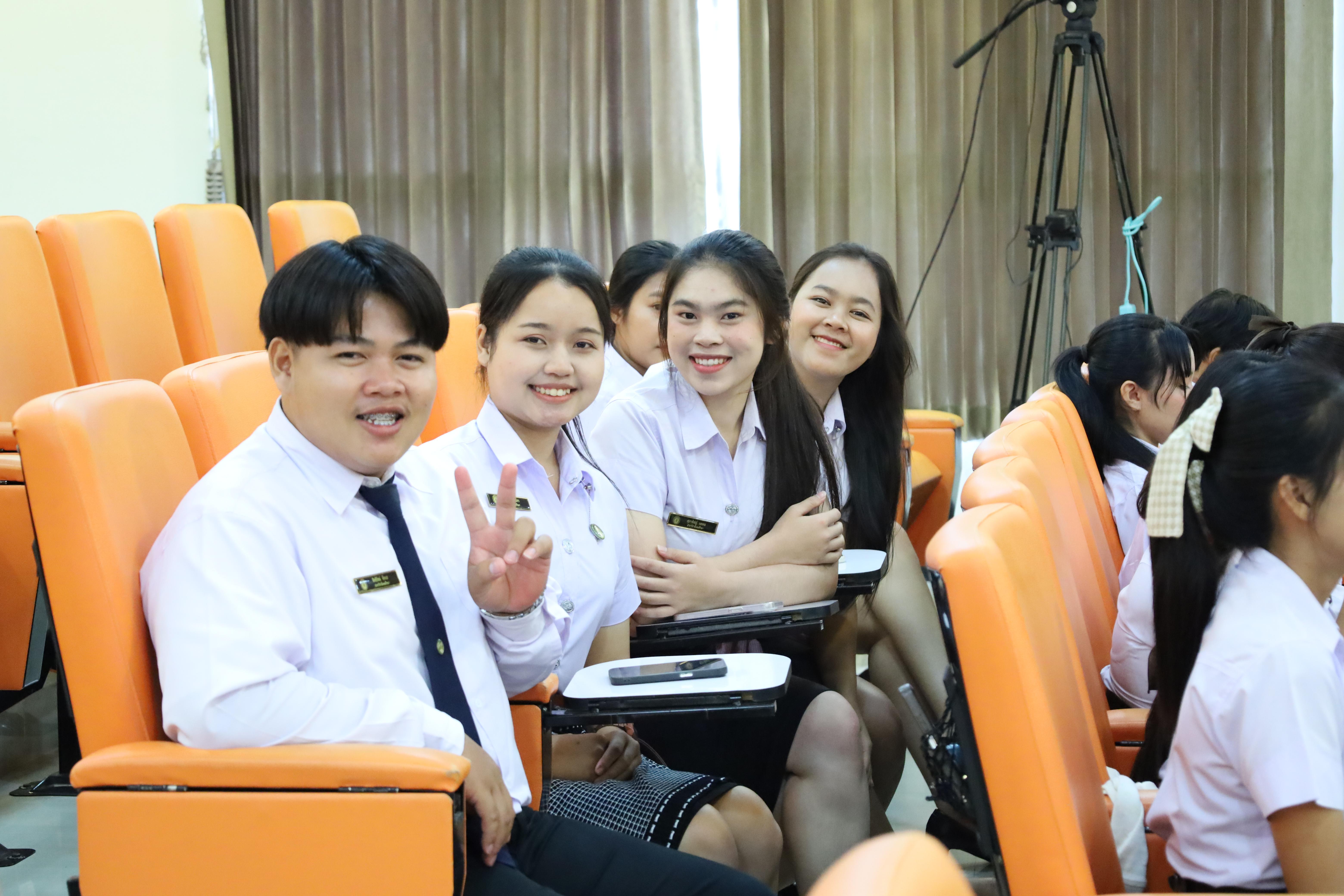 65. พิธีไหว้ครูโปรแกรมวิชาสังคมศึกษา