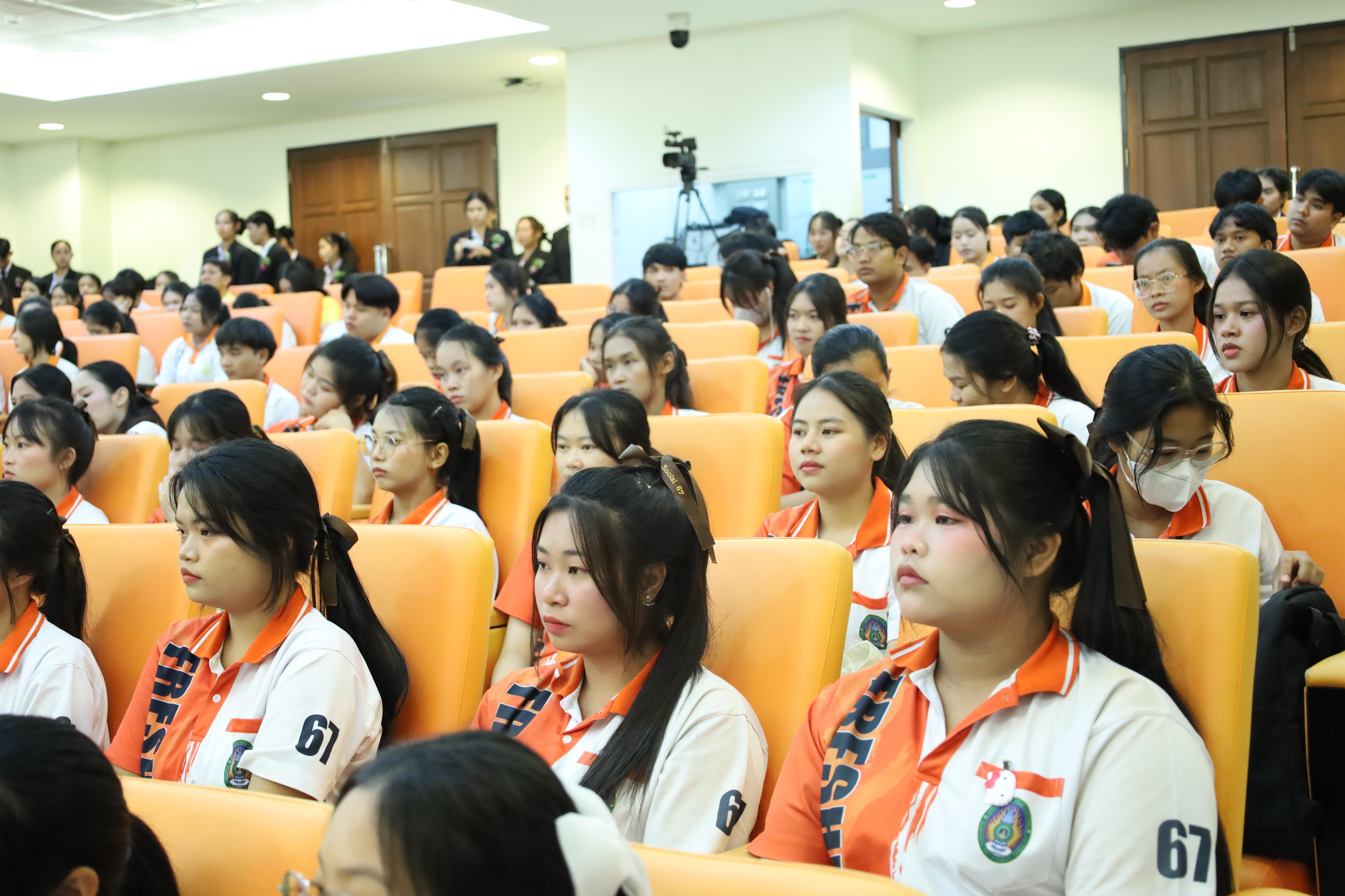 40. สัมมนาวิชาการ"บุหรี่ไฟฟ้าในสถานศึกษา"