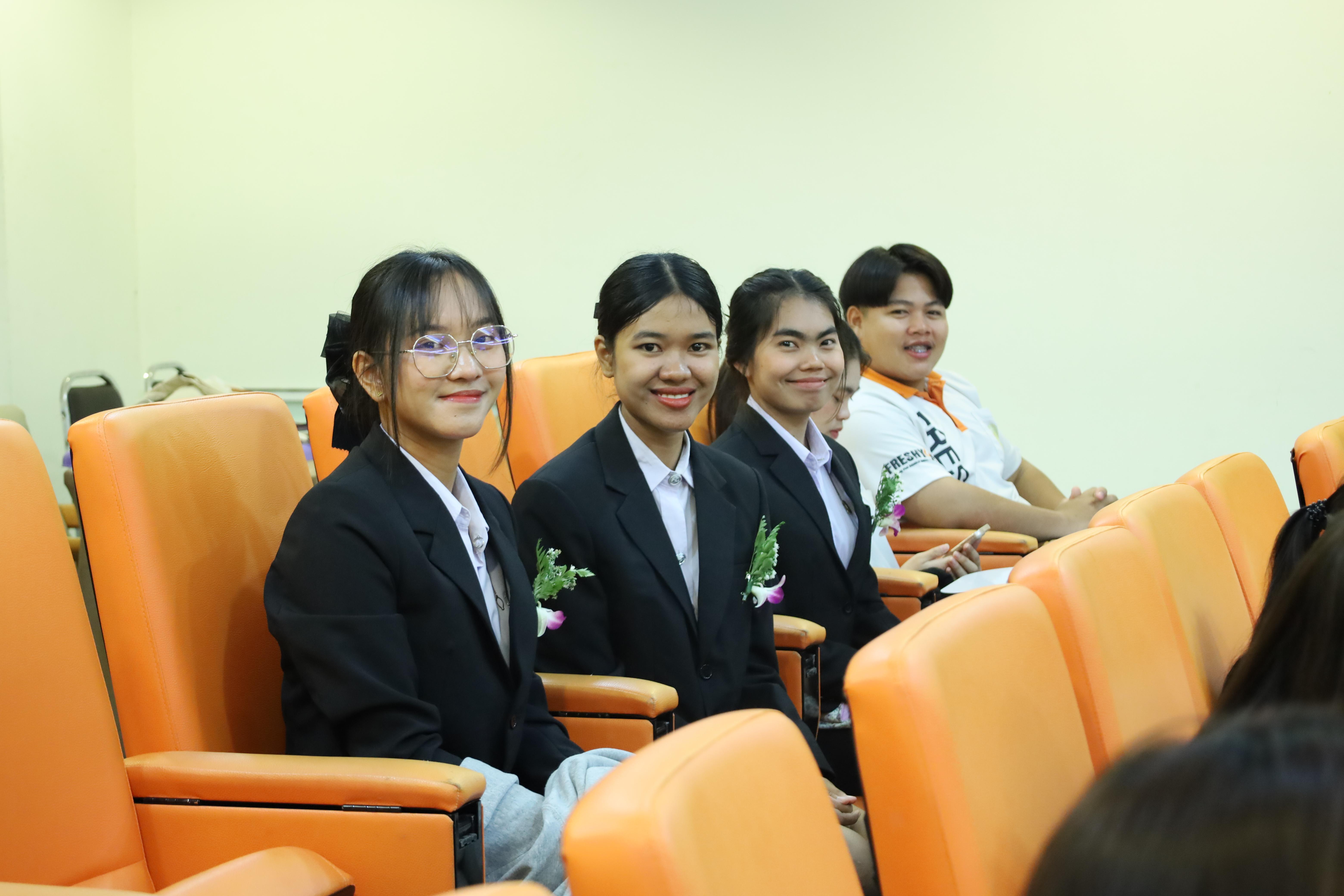 81. สัมมนาวิชาการ"บุหรี่ไฟฟ้าในสถานศึกษา"