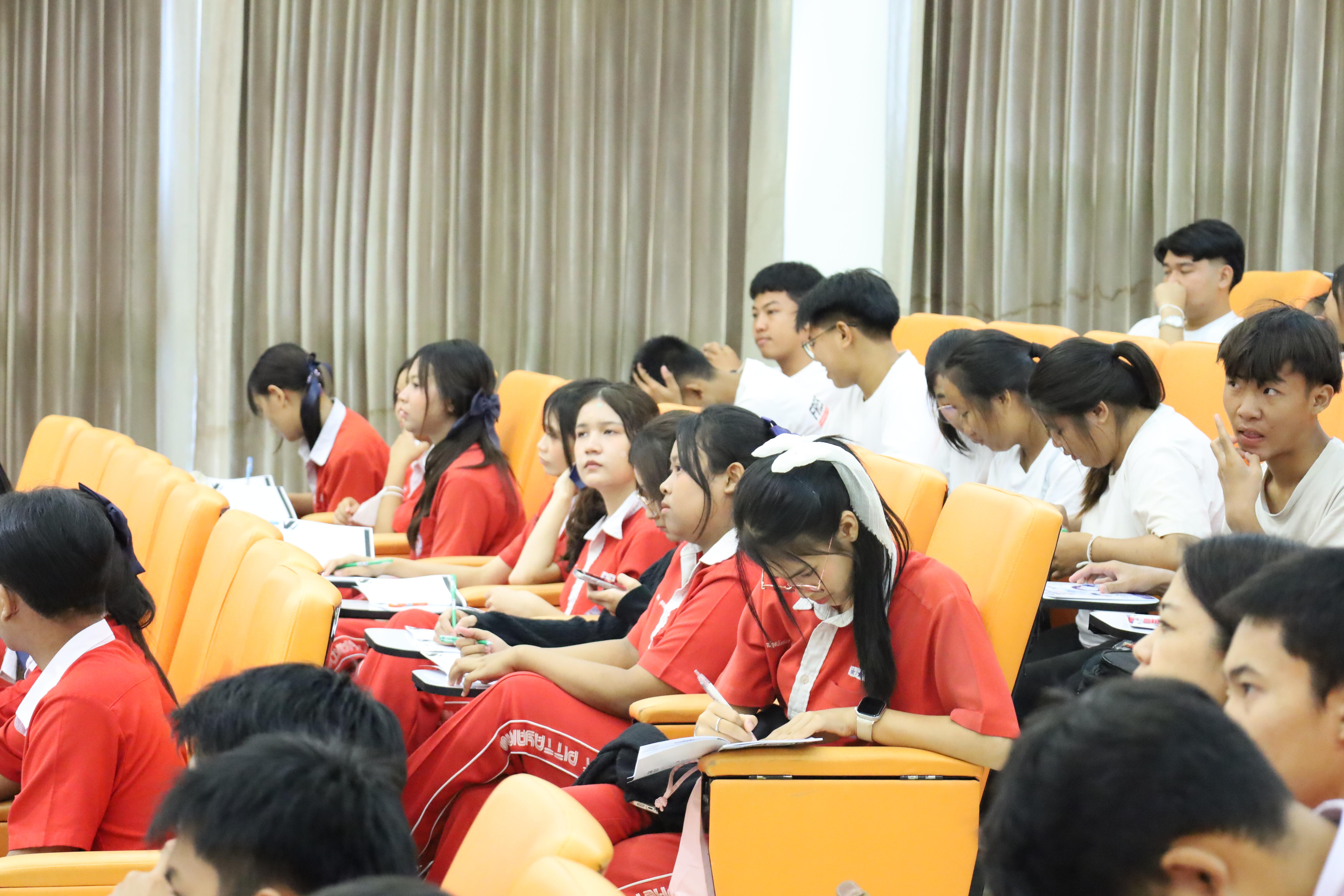 116. สัมมนาวิชาการ"บุหรี่ไฟฟ้าในสถานศึกษา"