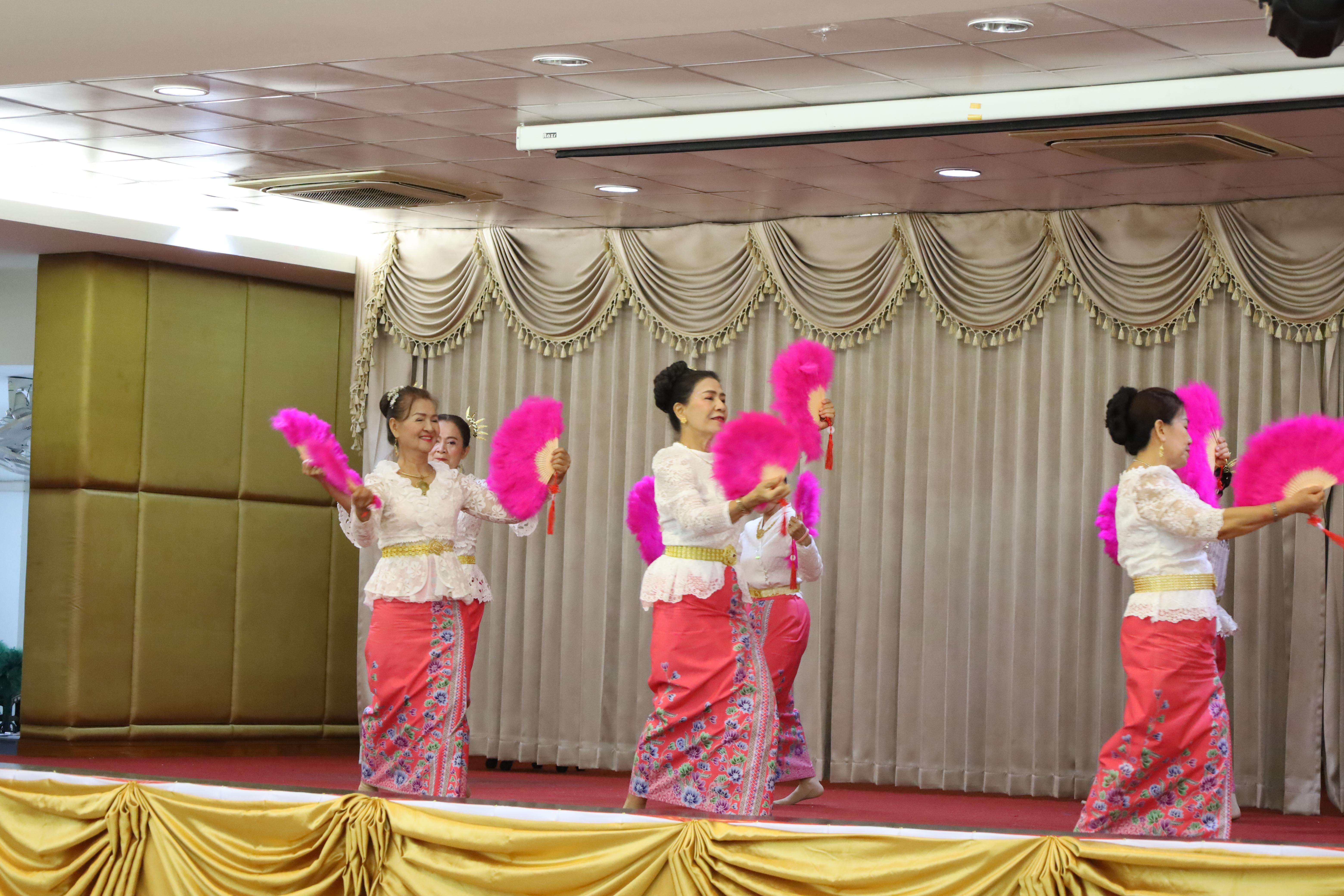 50. MOU โครงการวิจัยการพัฒนาโปรแกรมดูแลผู้สูงอายุฯ