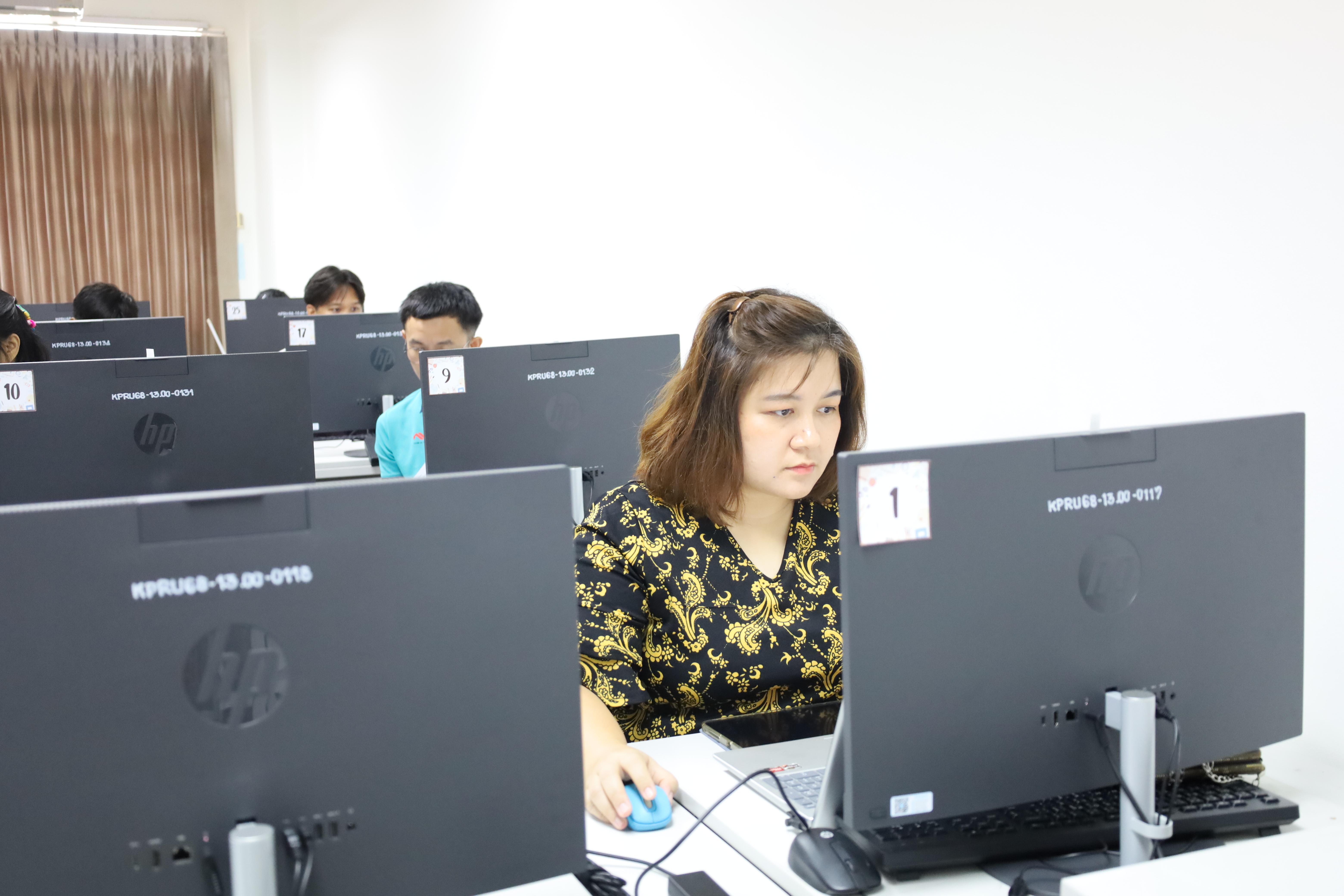 10. กิจกรรมอบรมหลักสูตรระยะสั้น (Non-degree) การพัฒนาสมรรถนะครูภาษาอังกฤษด้วย Generative AI