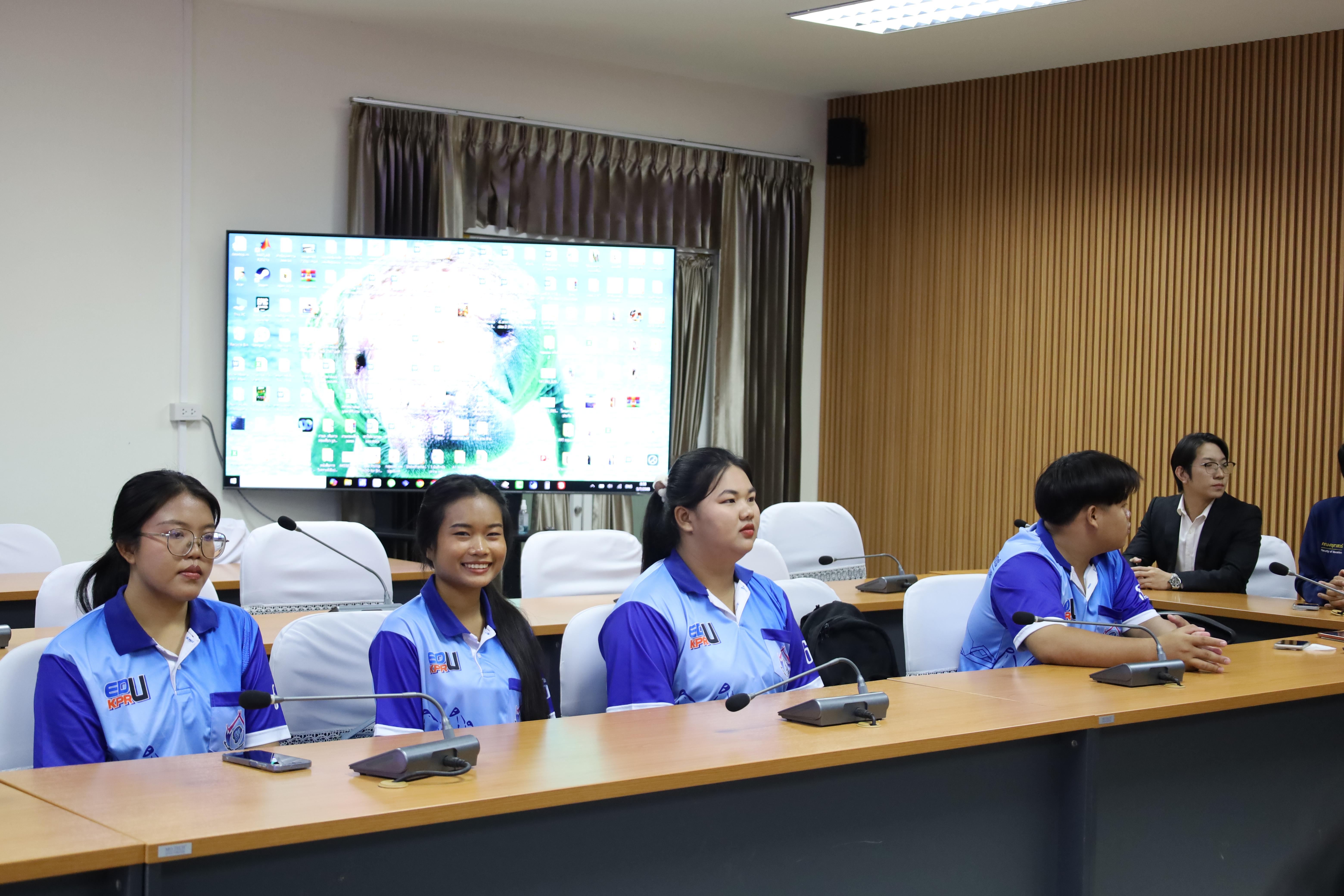 5. กิจกรรมการอบรมการเขียนแผนธุรกิจ (BMC)