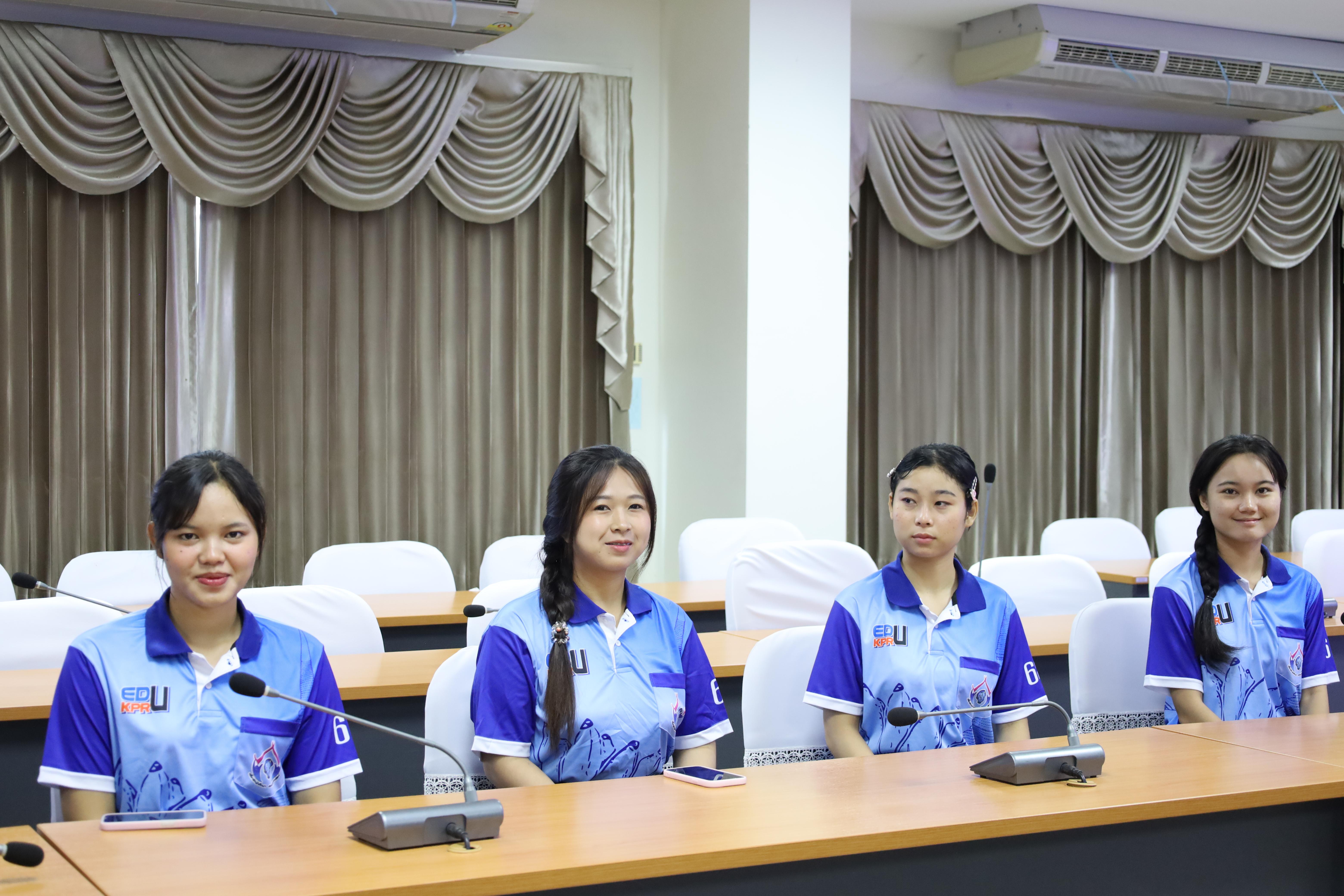 8. กิจกรรมการอบรมการเขียนแผนธุรกิจ (BMC)