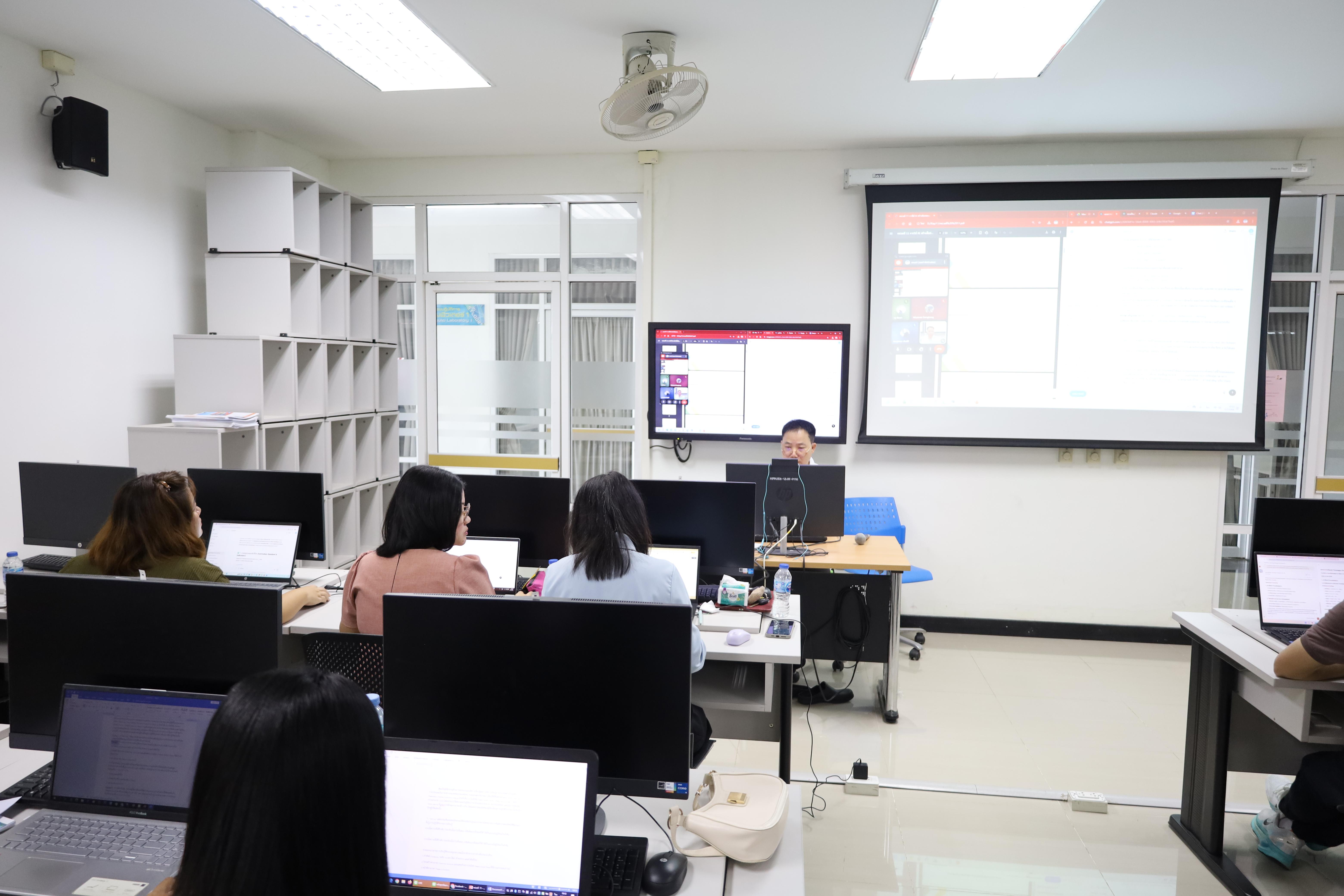 8. กิจกรรมอบรมหลักสูตรระยะสั้น (Non-degree) การพัฒนาสมรรถนะครูภาษาอังกฤษด้วย Generative AI