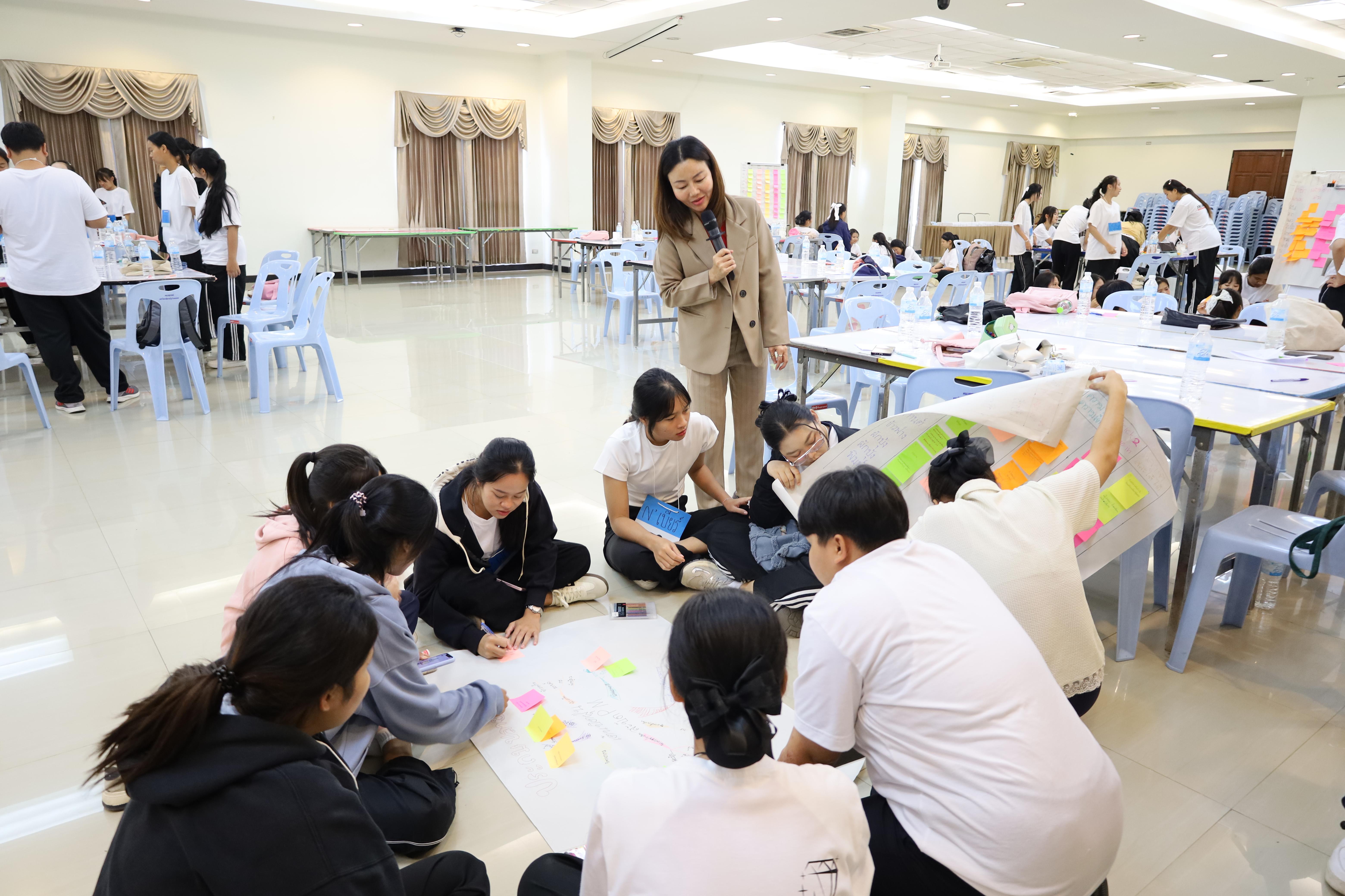 36. โครงการส่งเสริมคุณลักษณะความเป็นครูประถมศึกษา