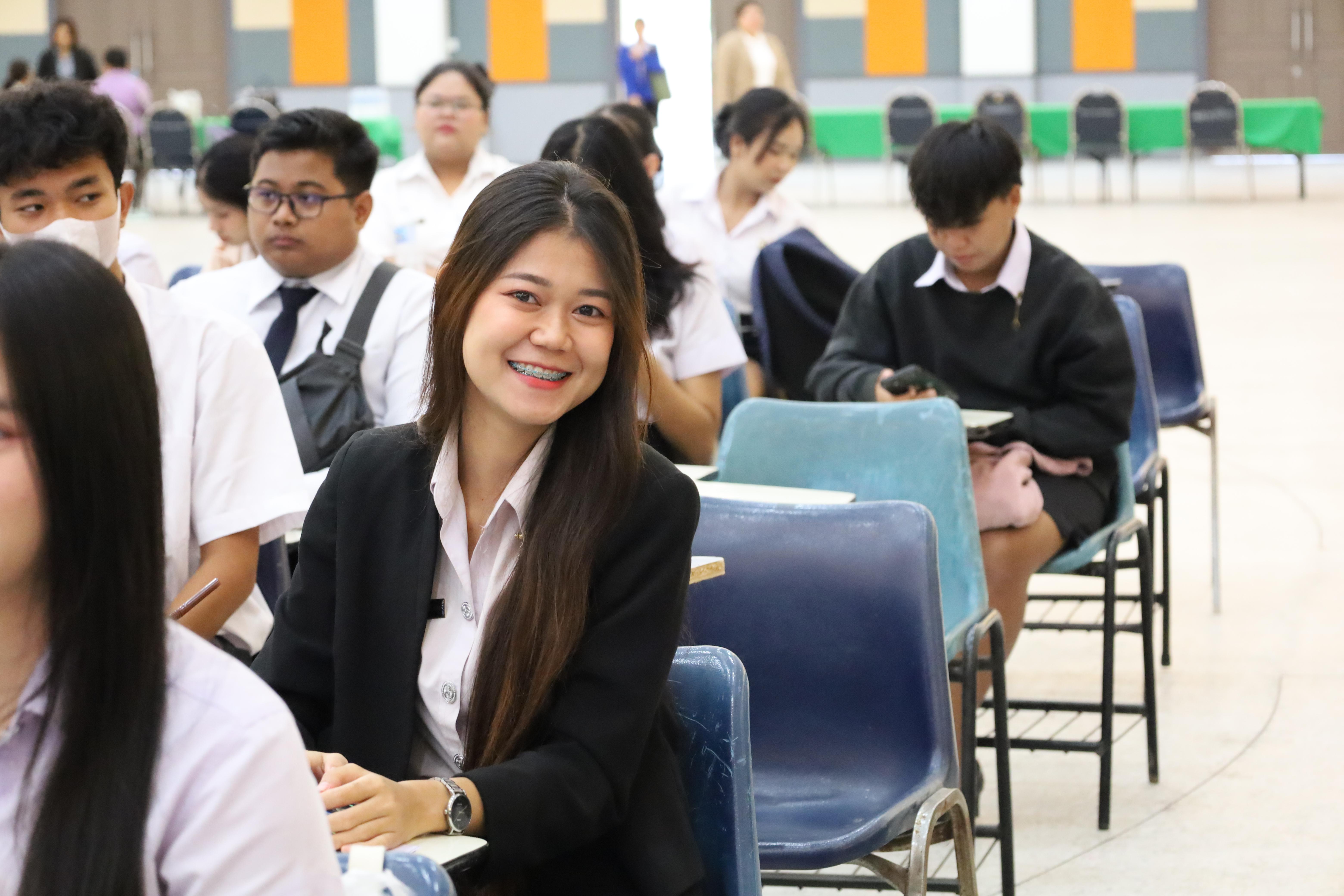 7. กิจกรรมสัมมนากลางภาคนักศึกษาฝึกประสบการณ์วิชาชีพครู ภาคเรียนที่ 1 ปีการศึกษา 2568
