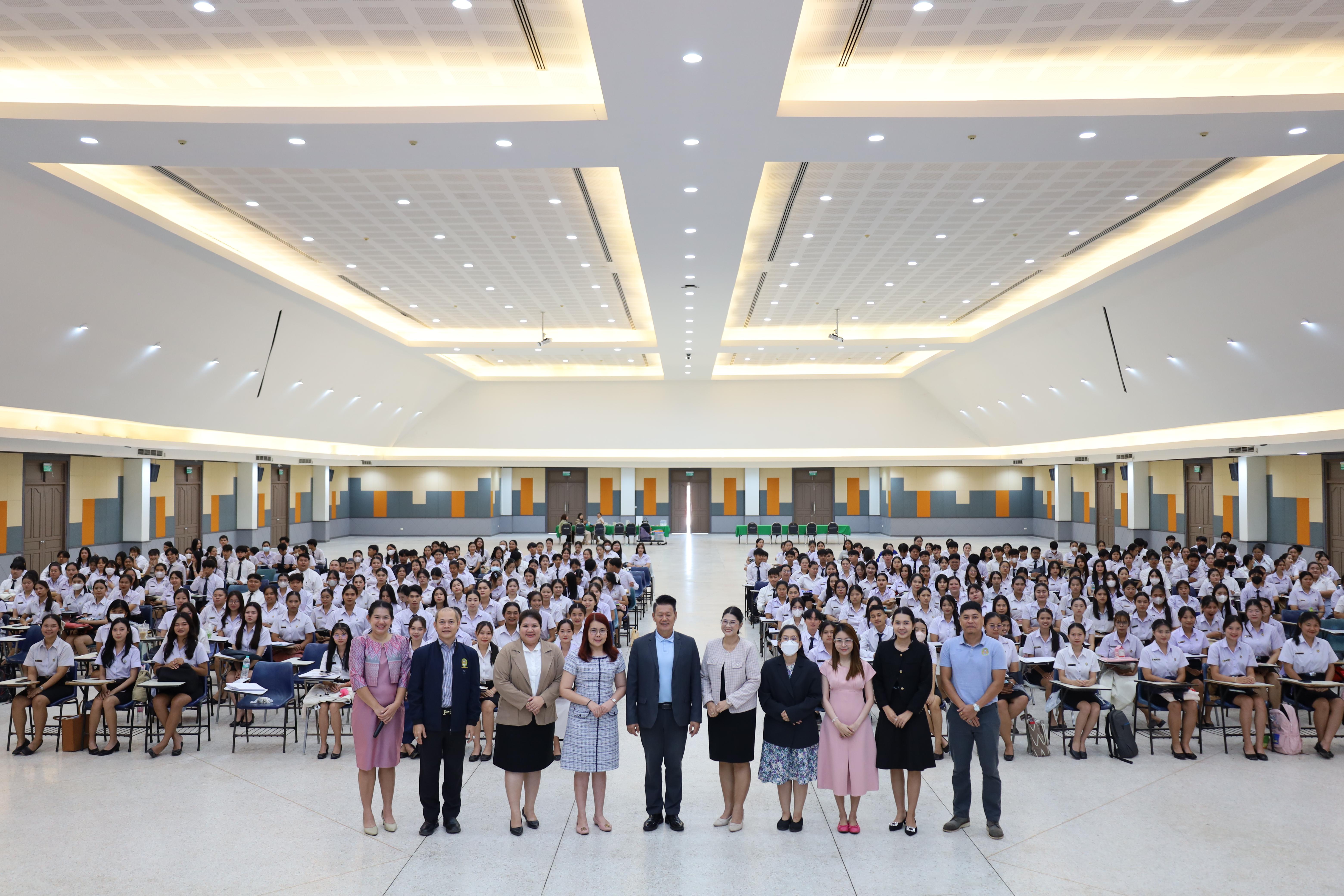 36. กิจกรรมสัมมนากลางภาคนักศึกษาฝึกประสบการณ์วิชาชีพครู ภาคเรียนที่ 1 ปีการศึกษา 2568