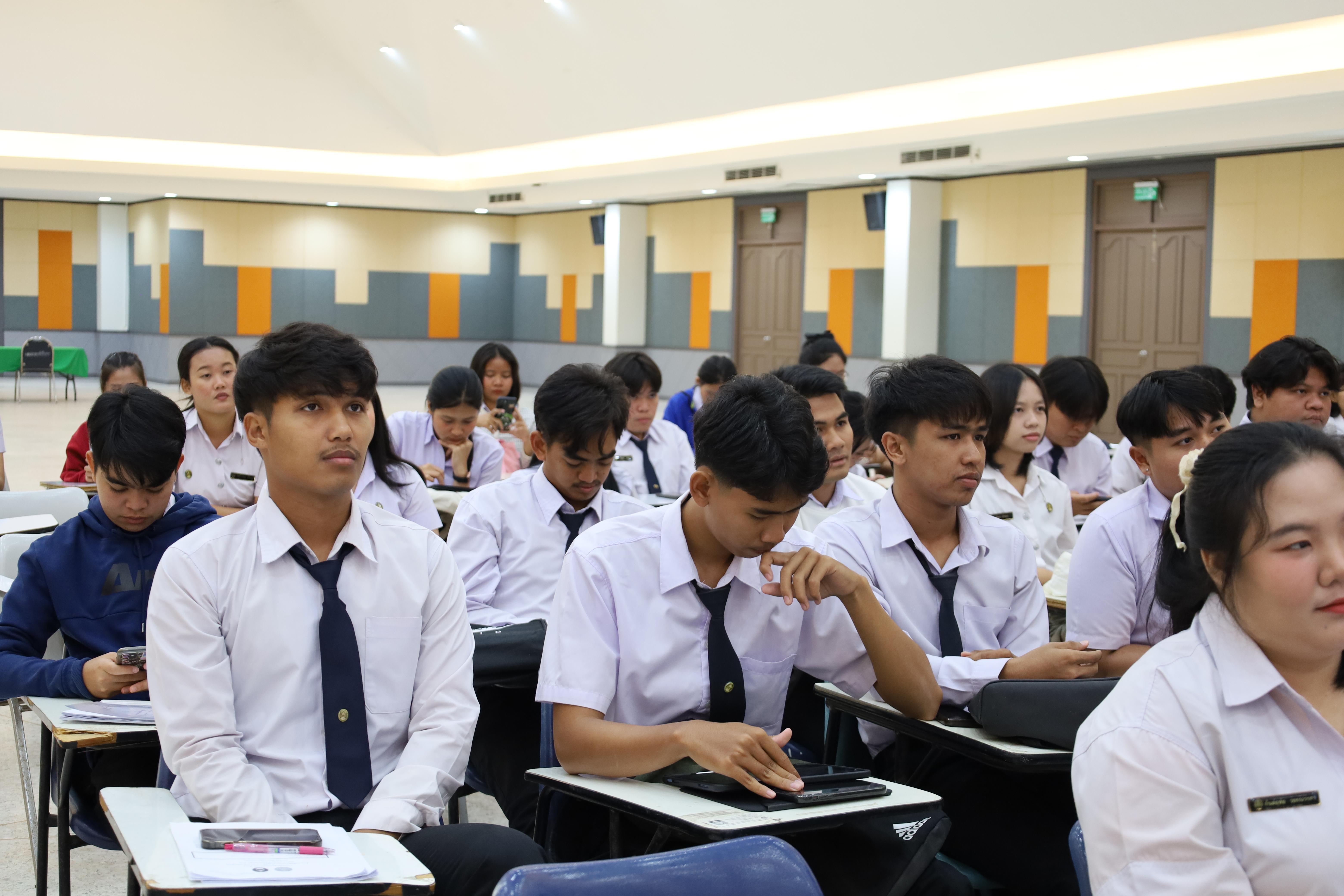67. กิจกรรมสัมมนากลางภาคนักศึกษาฝึกประสบการณ์วิชาชีพครู ภาคเรียนที่ 1 ปีการศึกษา 2568